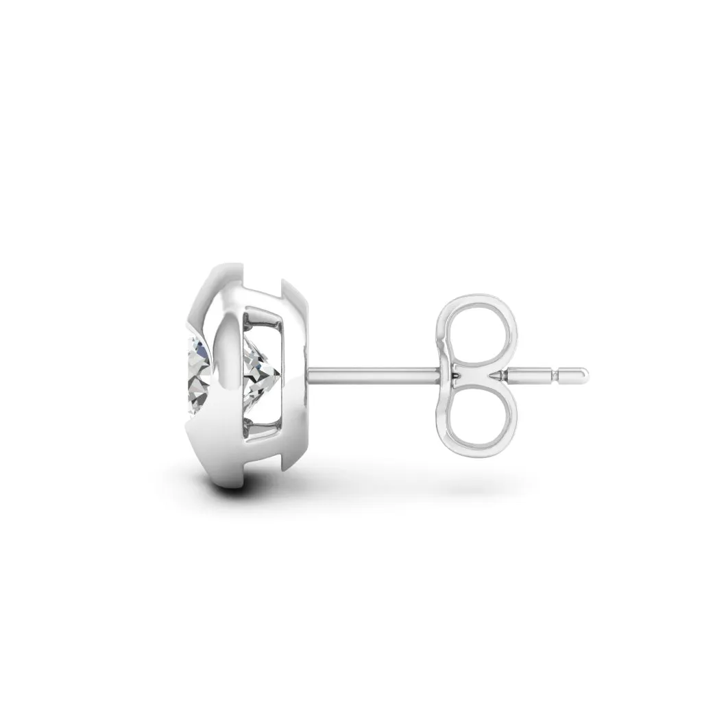 1.00 d.e.w cts 5mm Round Cindy Moissanite Stud Earrings