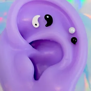 16 Gauge 5/16 Black Yin Yang White Labret Monroe Tragus Curation Set of 4