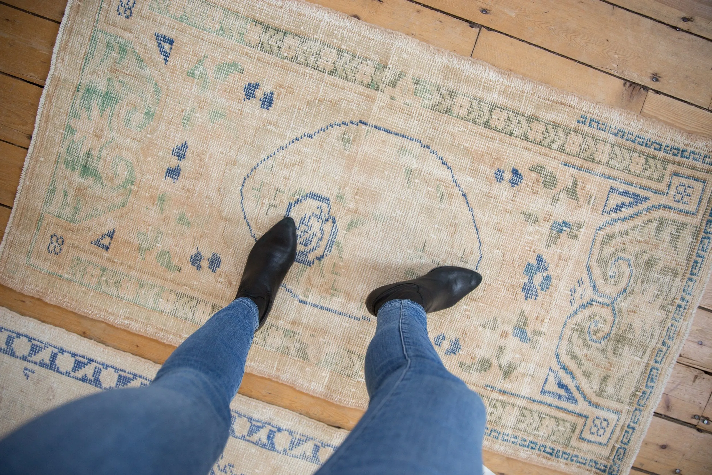 2.5x5 Vintage Distressed Oushak Rug Runner