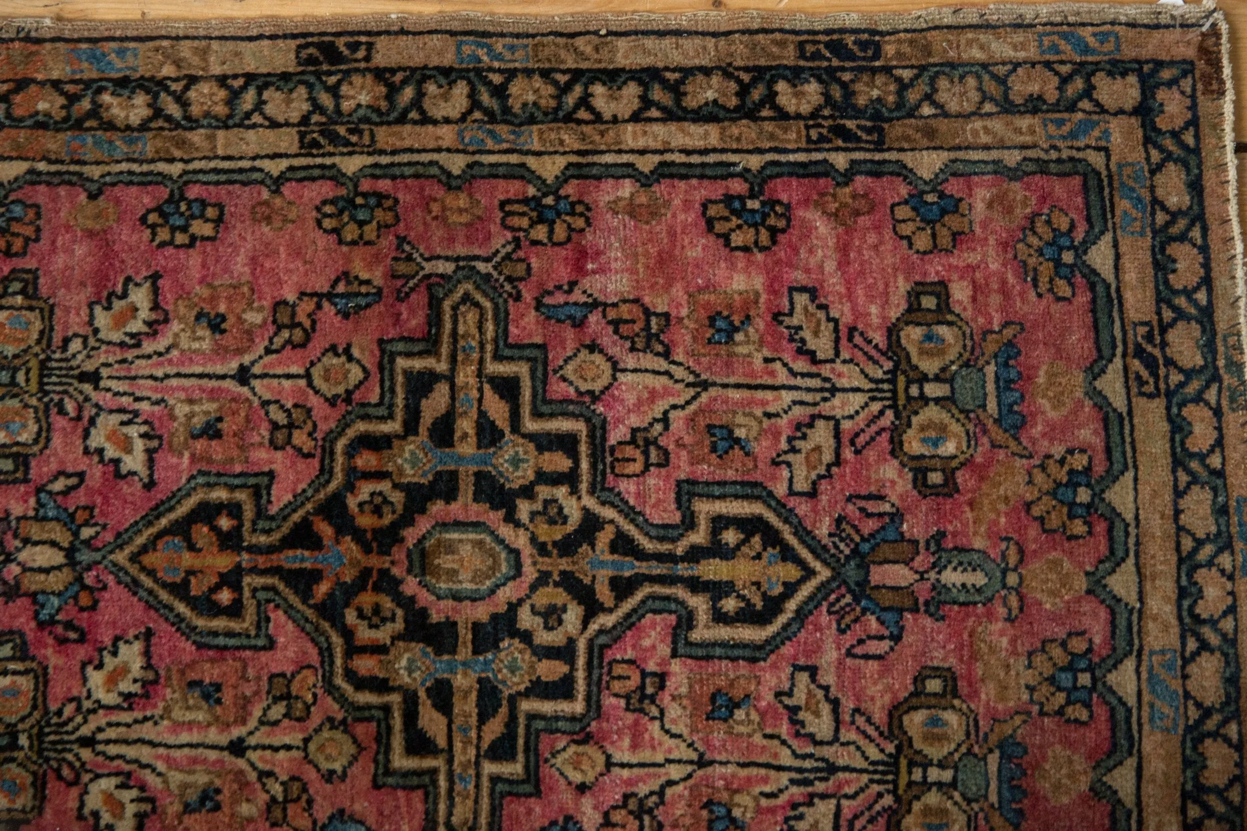 2x2.5 Vintage Farahan Sarouk Square Rug Mat