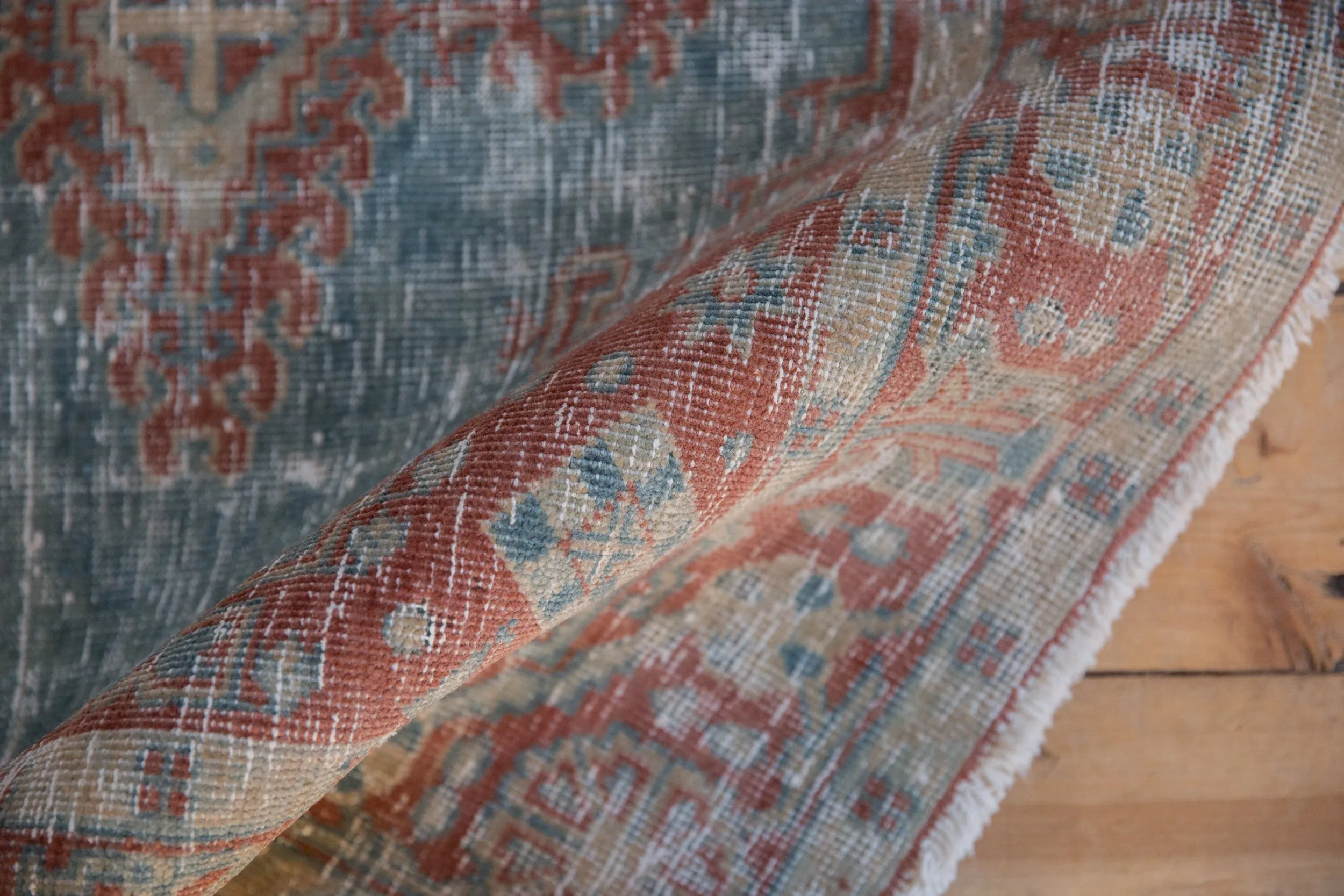 3.5x5 Vintage Distressed Veece Rug