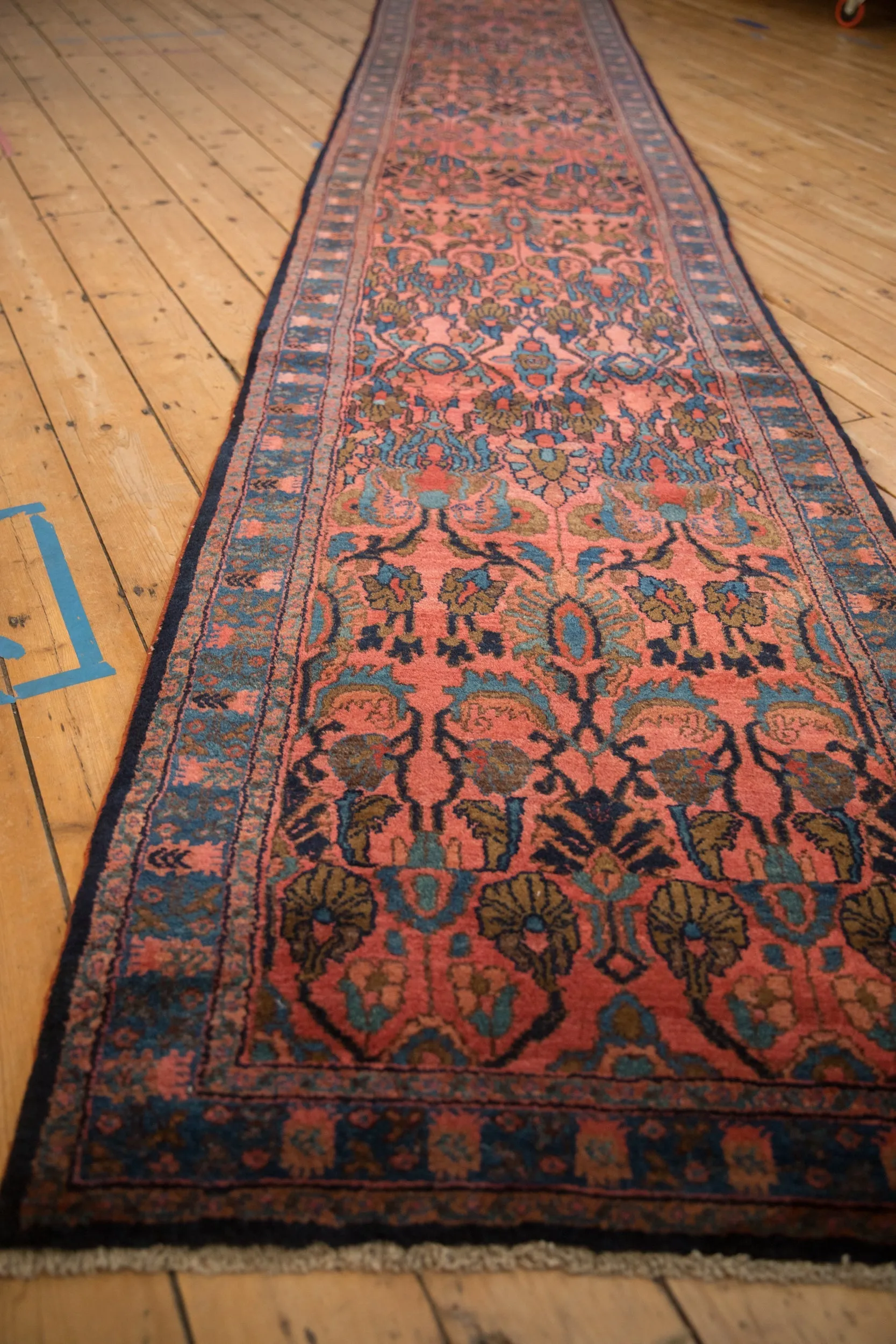 3x17 Vintage Lilihan Rug Runner