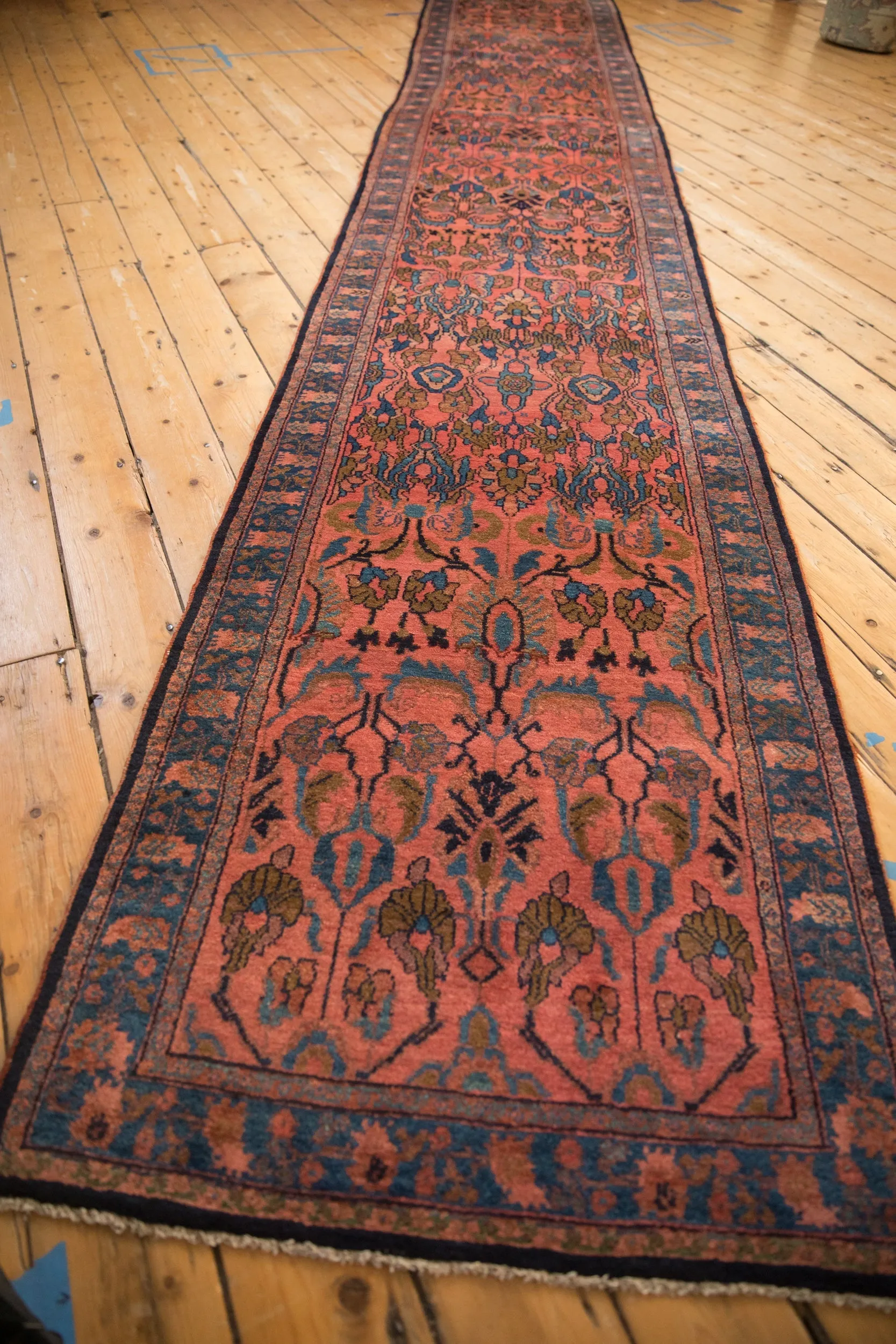 3x17 Vintage Lilihan Rug Runner