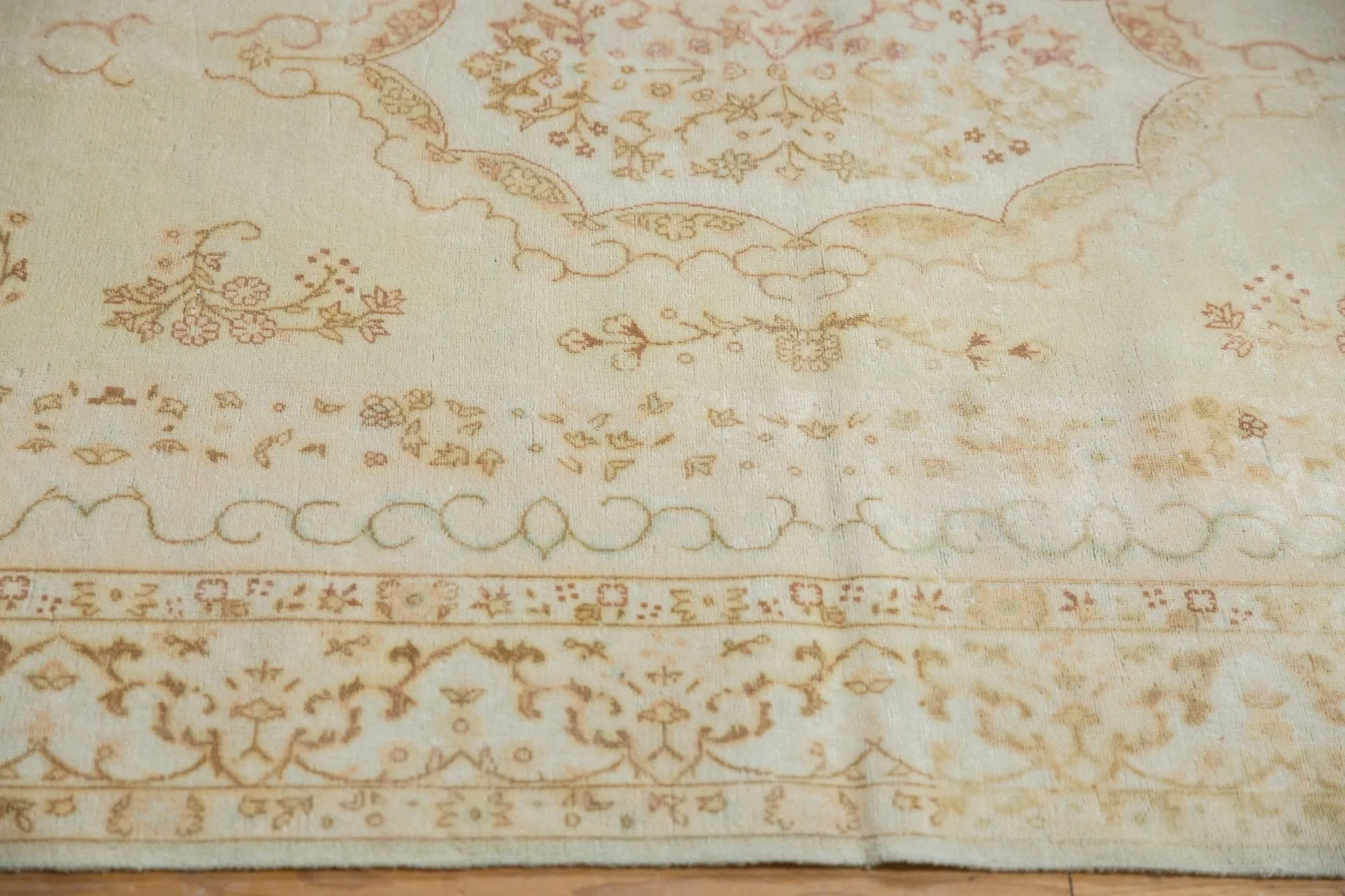 5x8 Vintage Bulgarian Kerman Design Carpet