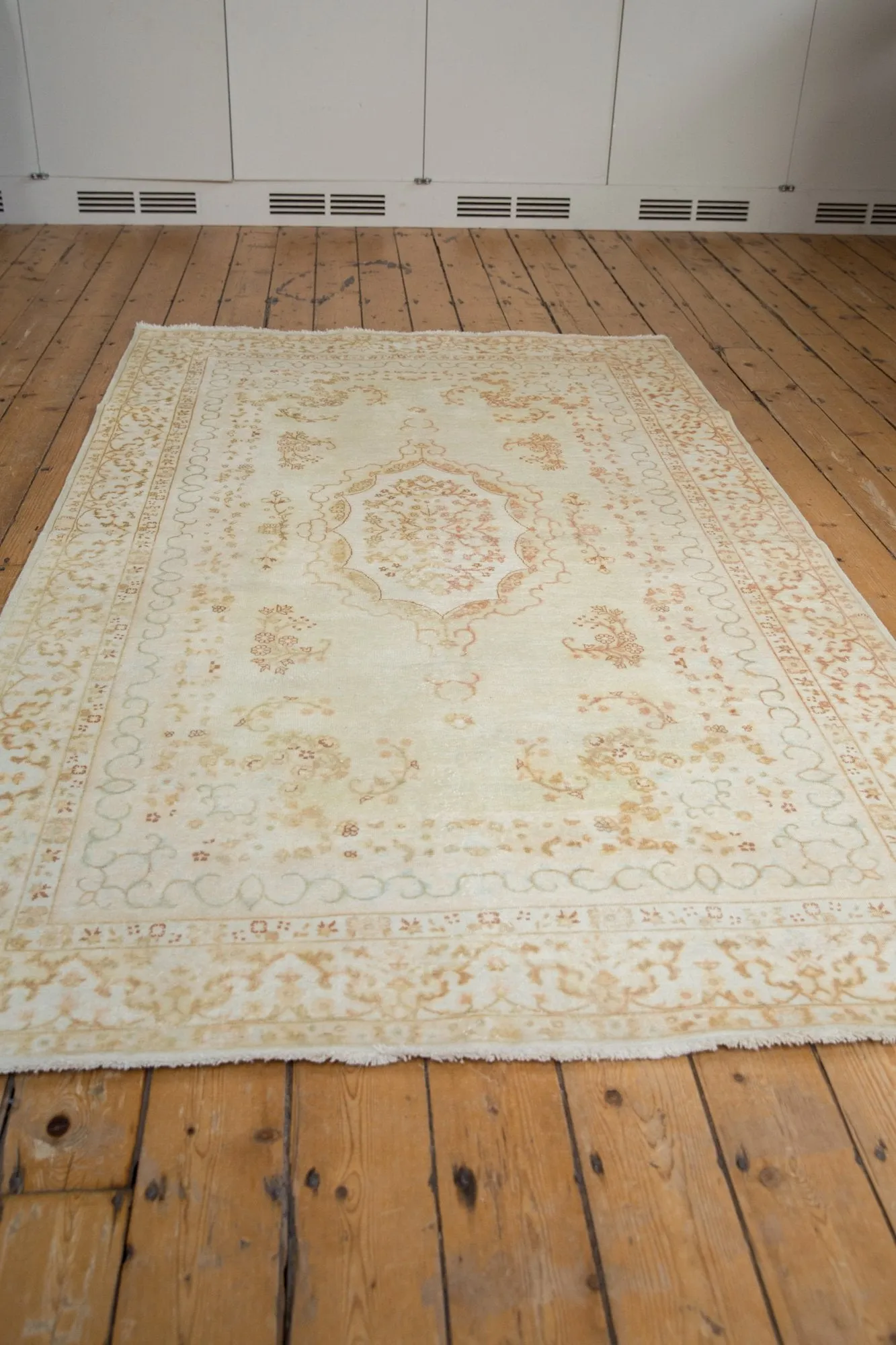 5x8 Vintage Bulgarian Kerman Design Carpet