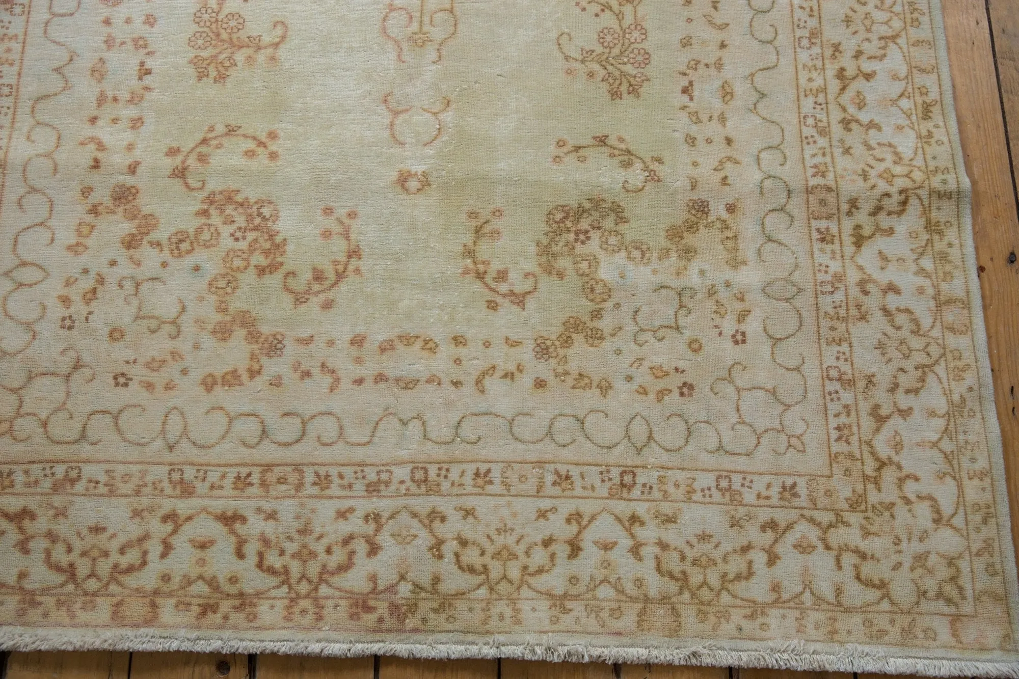 5x8 Vintage Bulgarian Kerman Design Carpet
