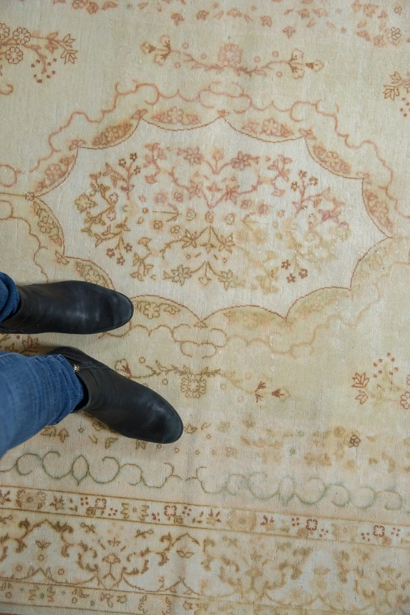 5x8 Vintage Bulgarian Kerman Design Carpet