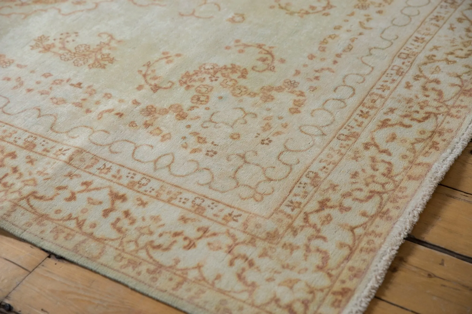 5x8 Vintage Bulgarian Kerman Design Carpet