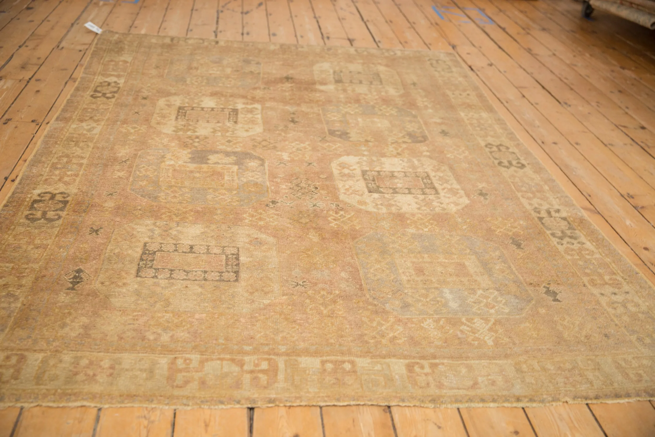 6x8 Vintage Distressed Oushak Carpet