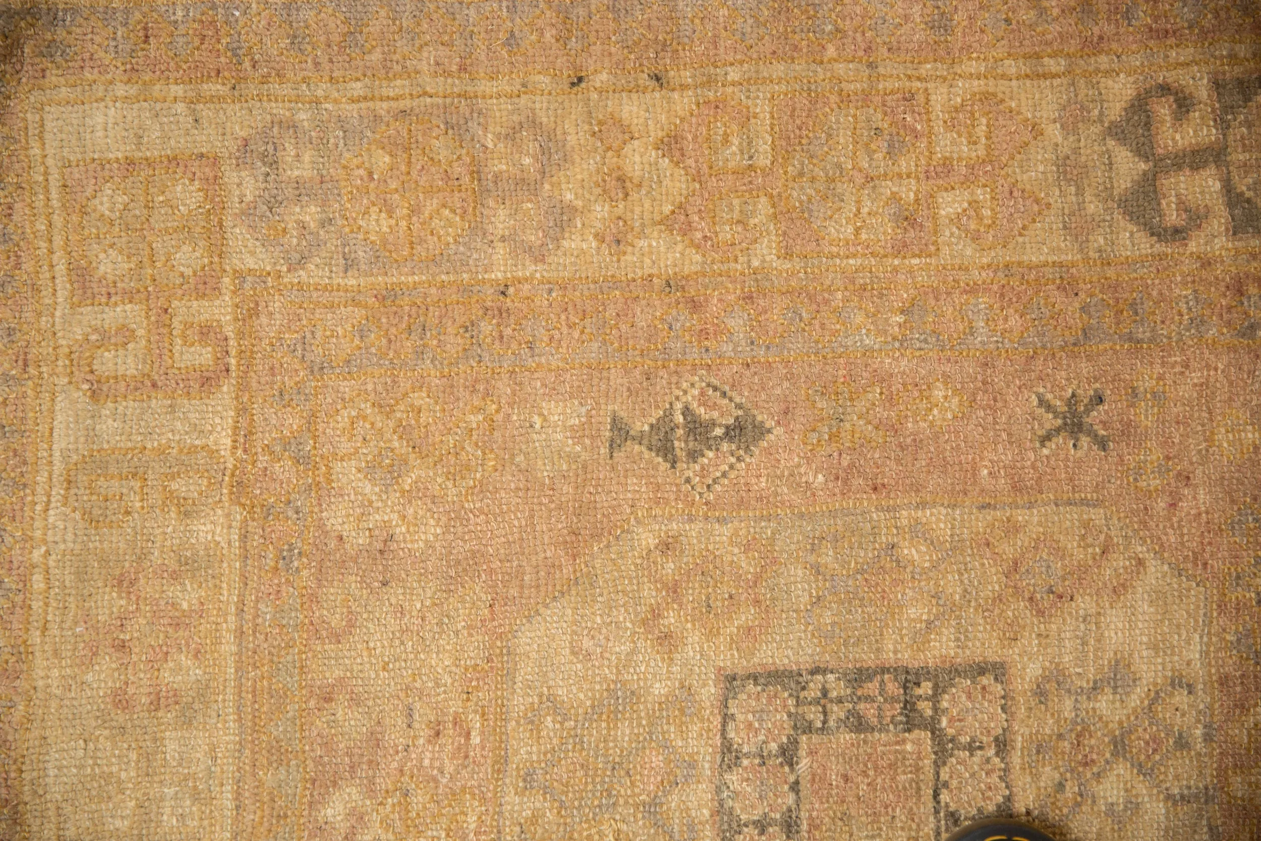 6x8 Vintage Distressed Oushak Carpet