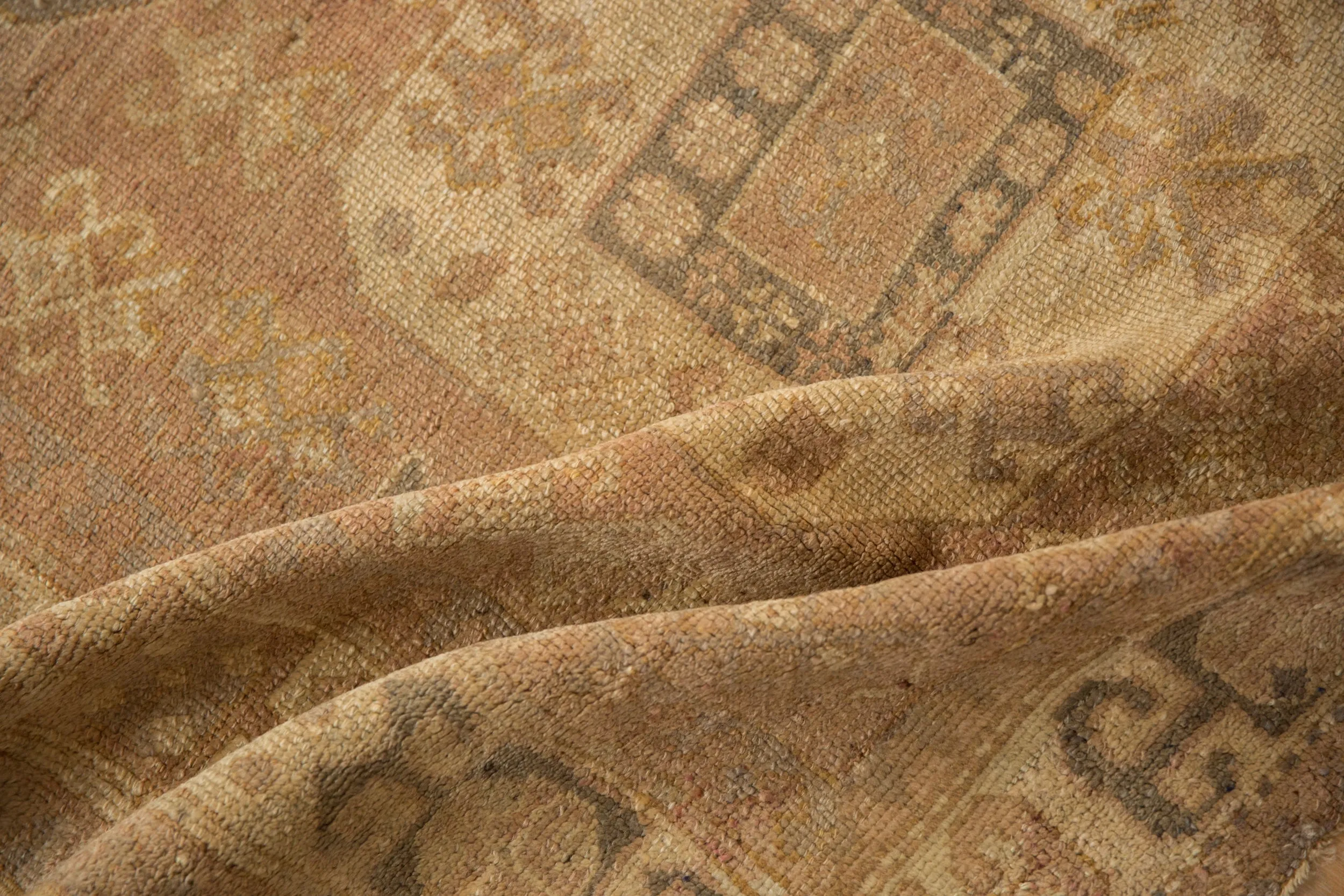 6x8 Vintage Distressed Oushak Carpet