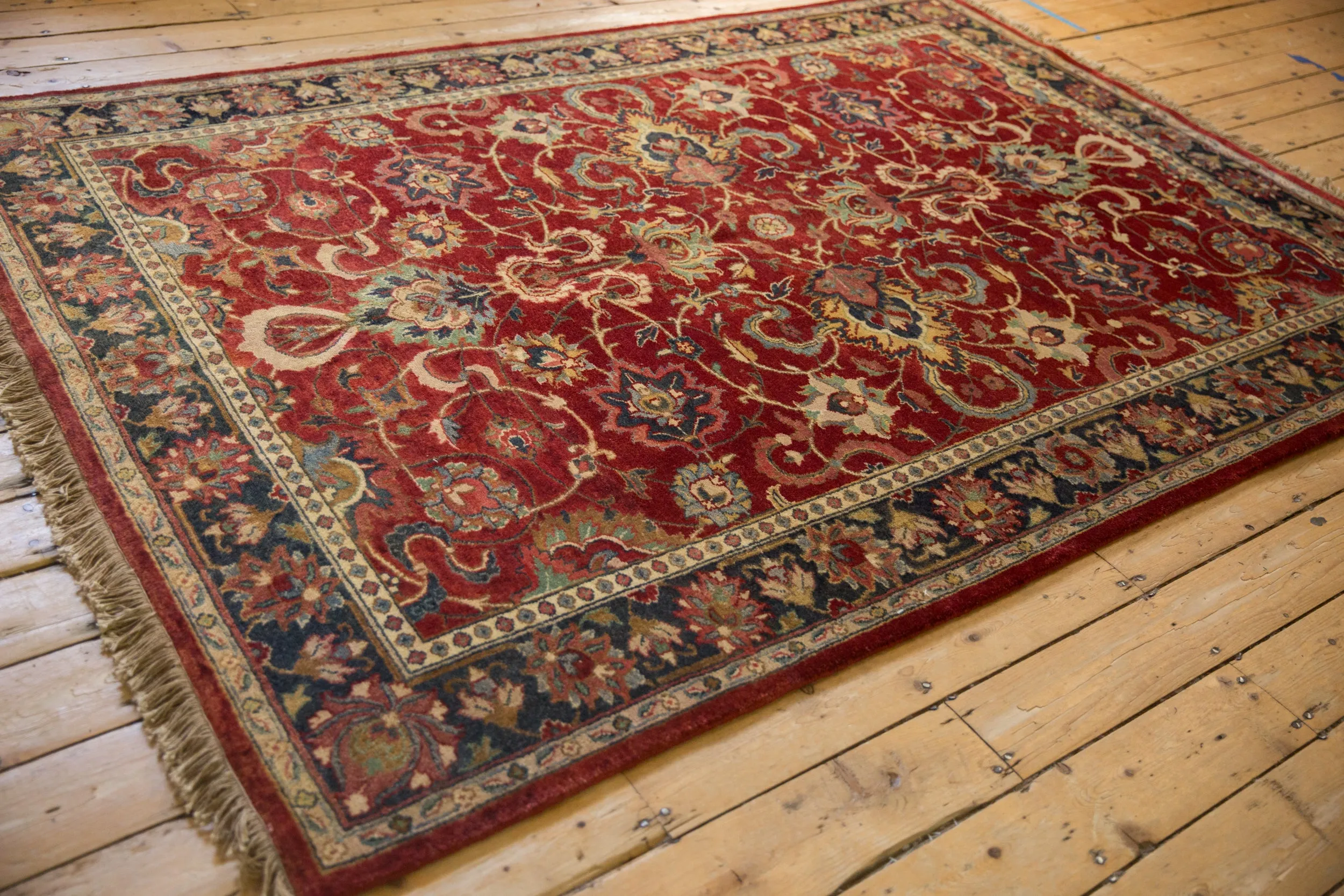6x8.5 Vintage Agra Carpet