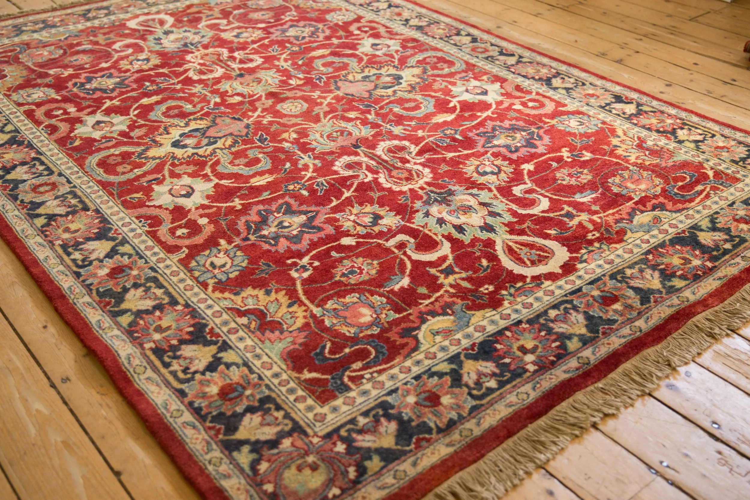 6x8.5 Vintage Agra Carpet