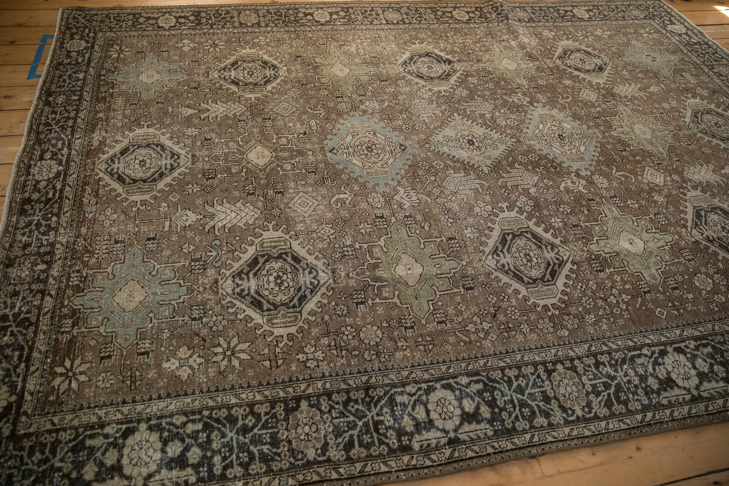 7x10 Vintage Fine Heriz Carpet