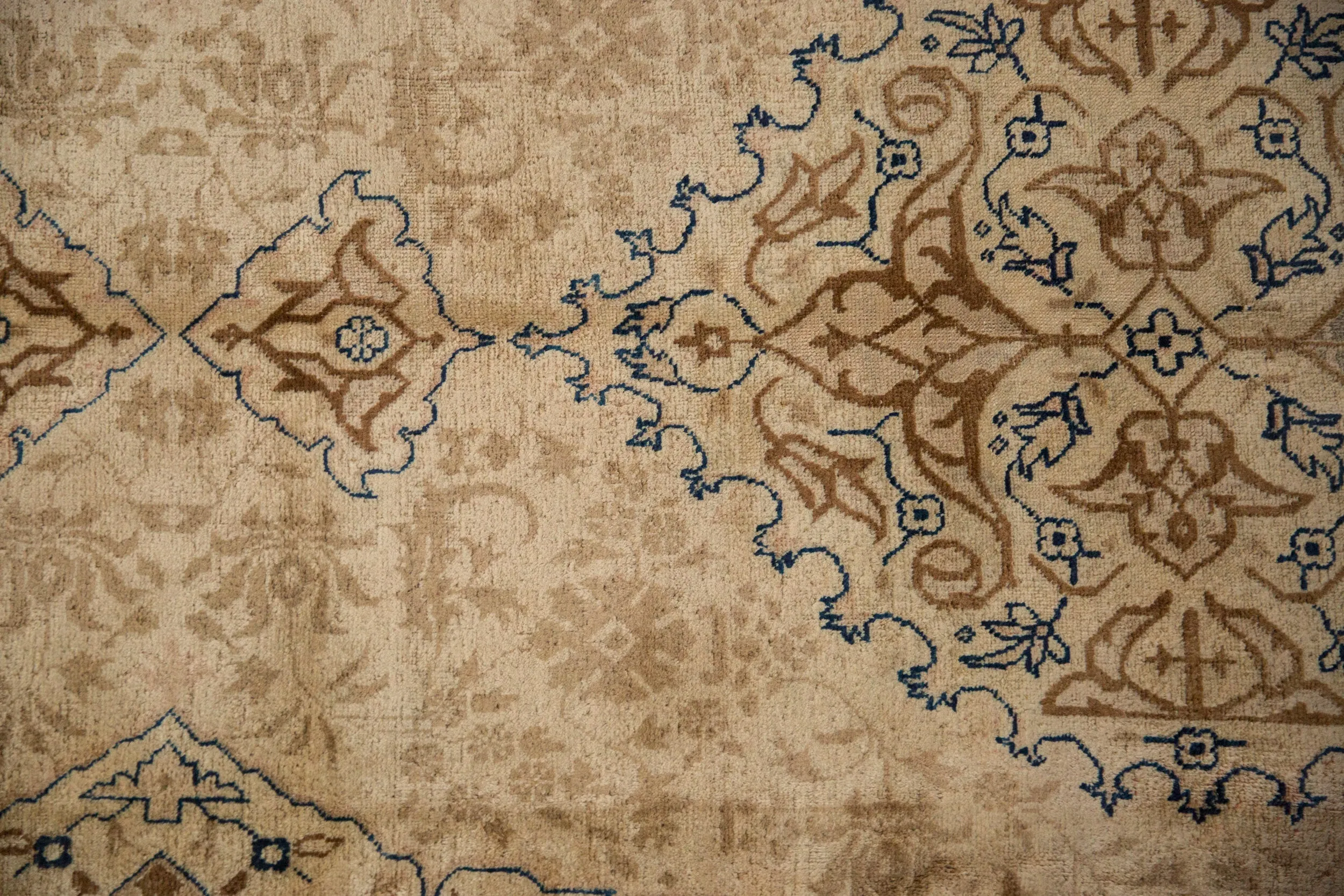 7x11 Vintage Distressed Tabriz Carpet