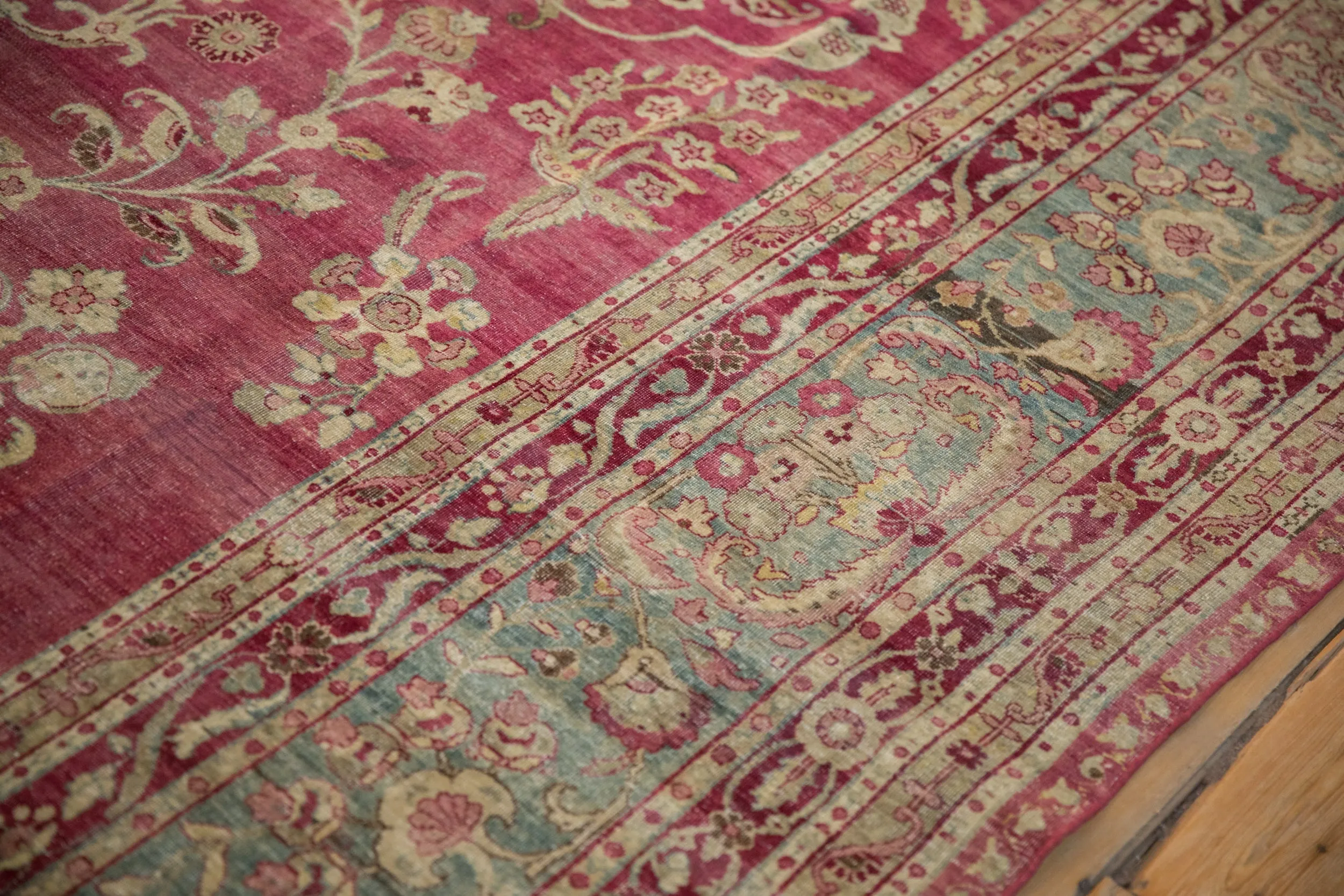 8.5x11.5 Antique Distressed Yezd Carpet