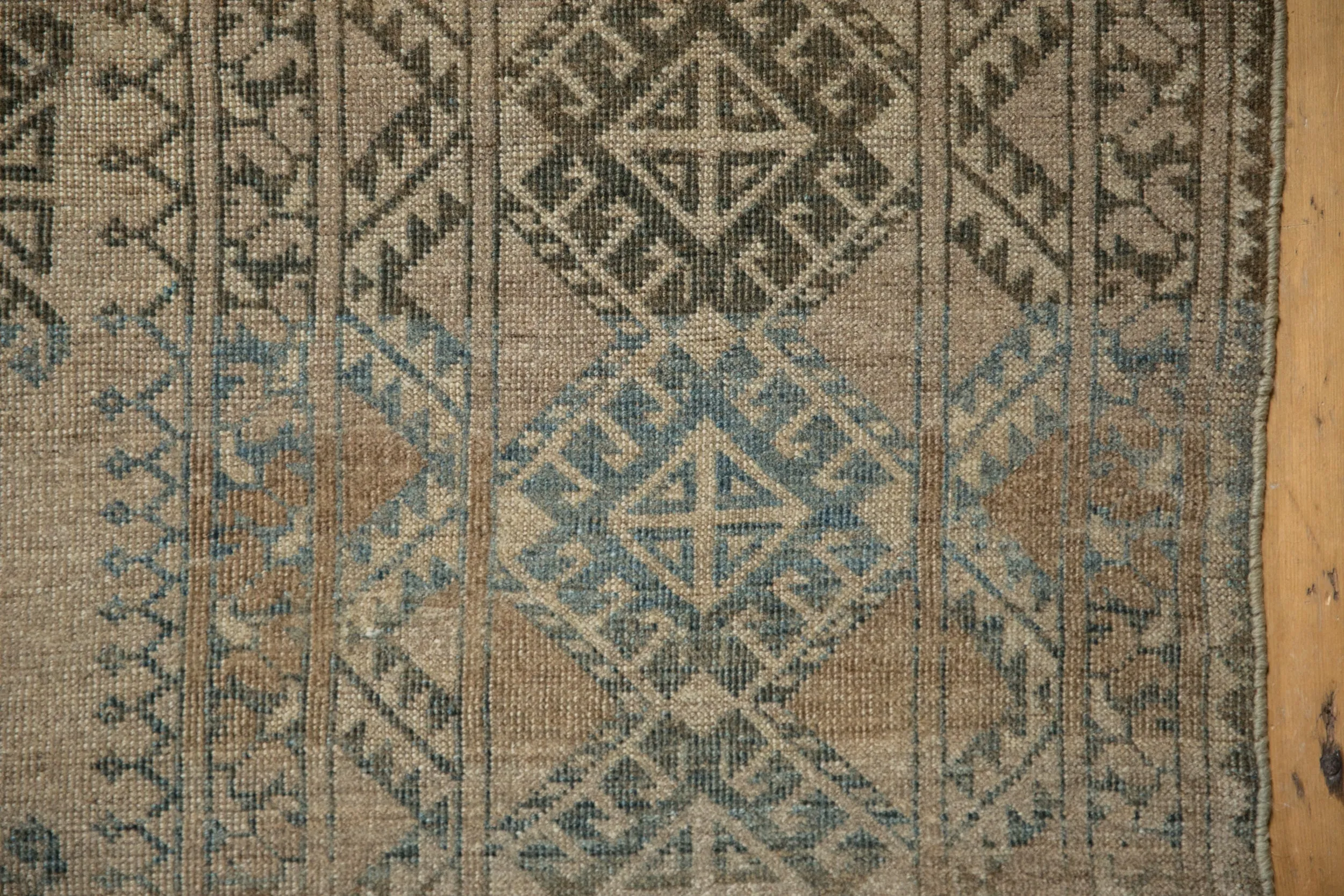 8.5x11.5 Vintage Distressed Ersari Carpet