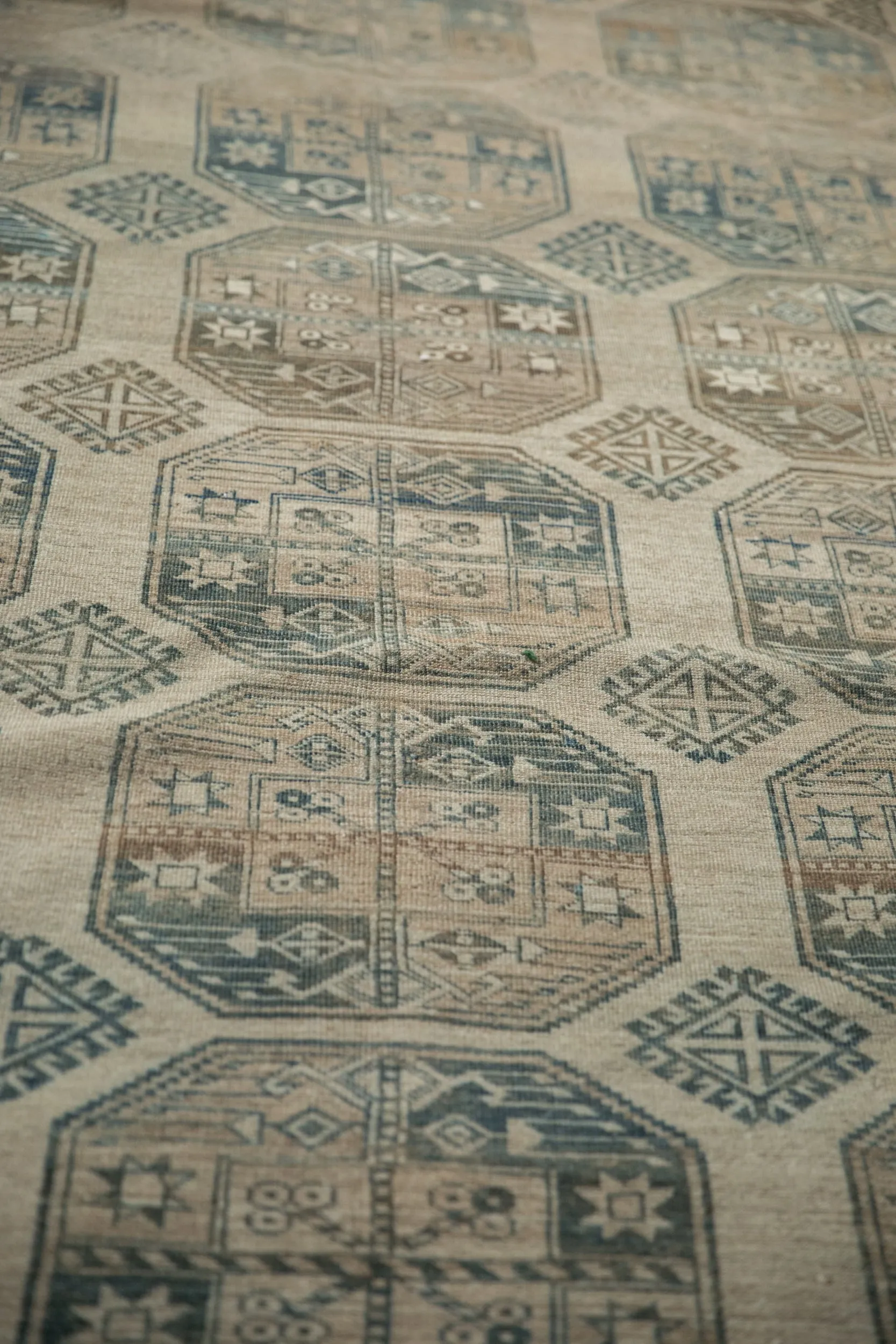 8.5x11.5 Vintage Distressed Ersari Carpet