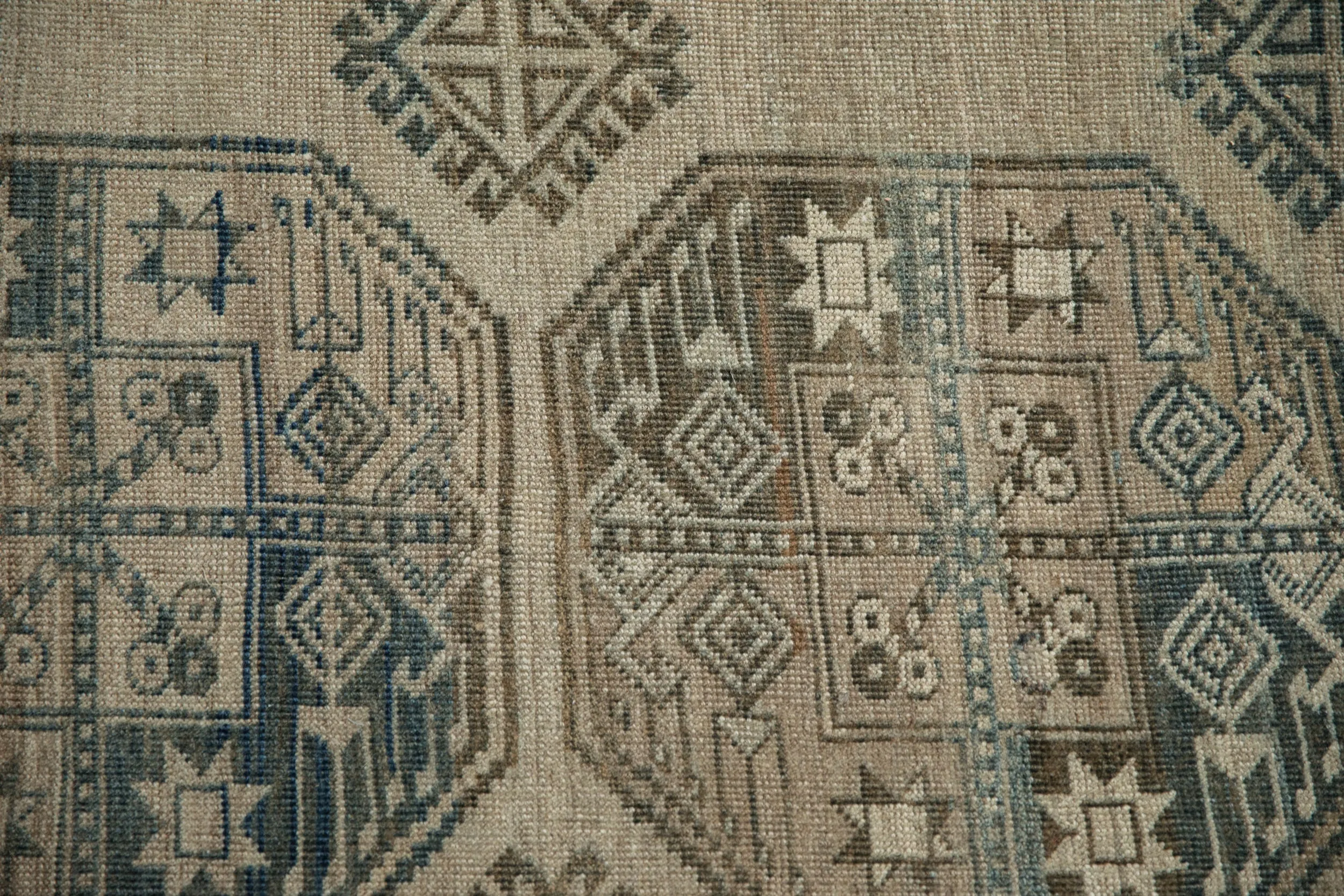 8.5x11.5 Vintage Distressed Ersari Carpet