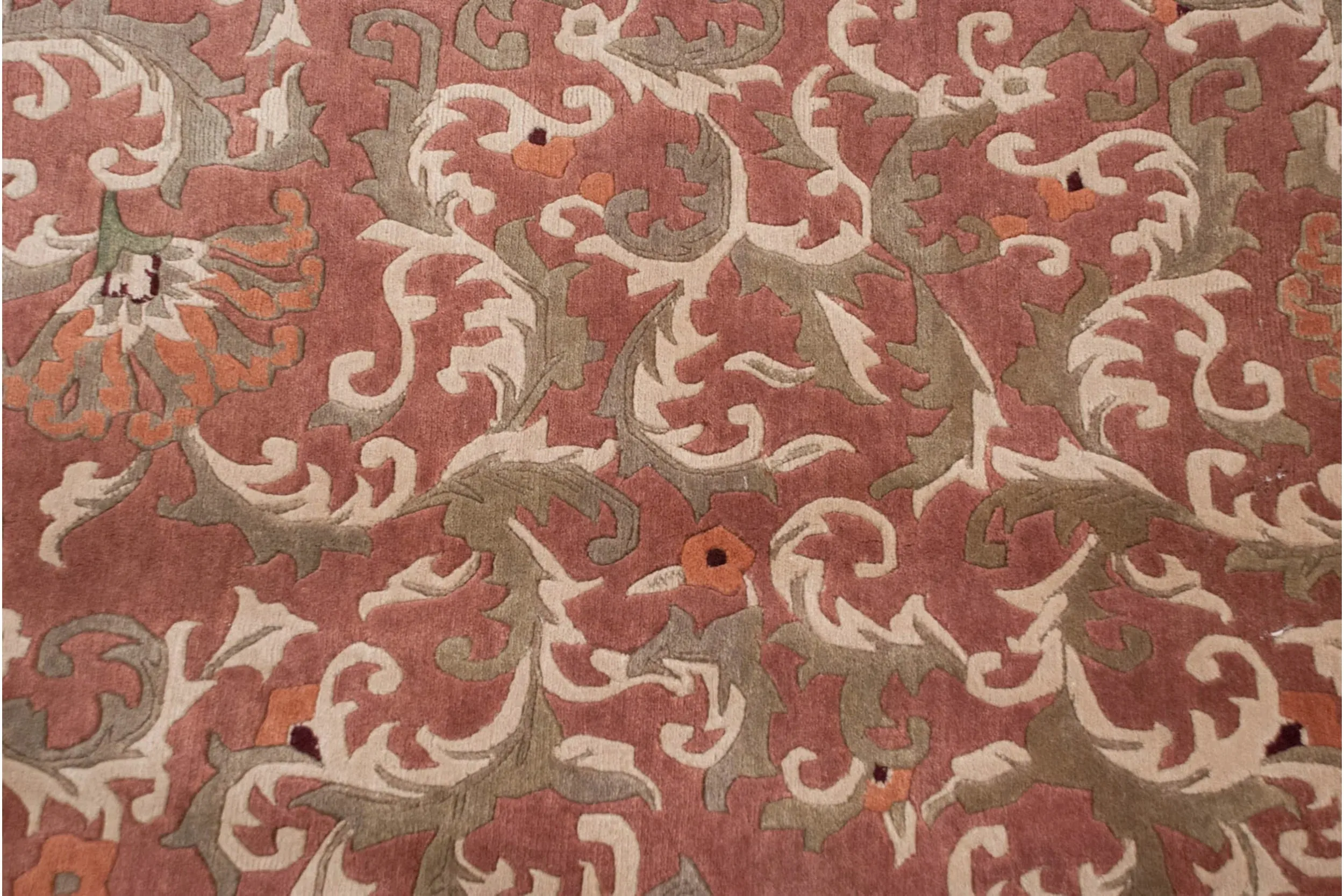 8x10.5 Vintage Contemporary Indian European Design Carpet