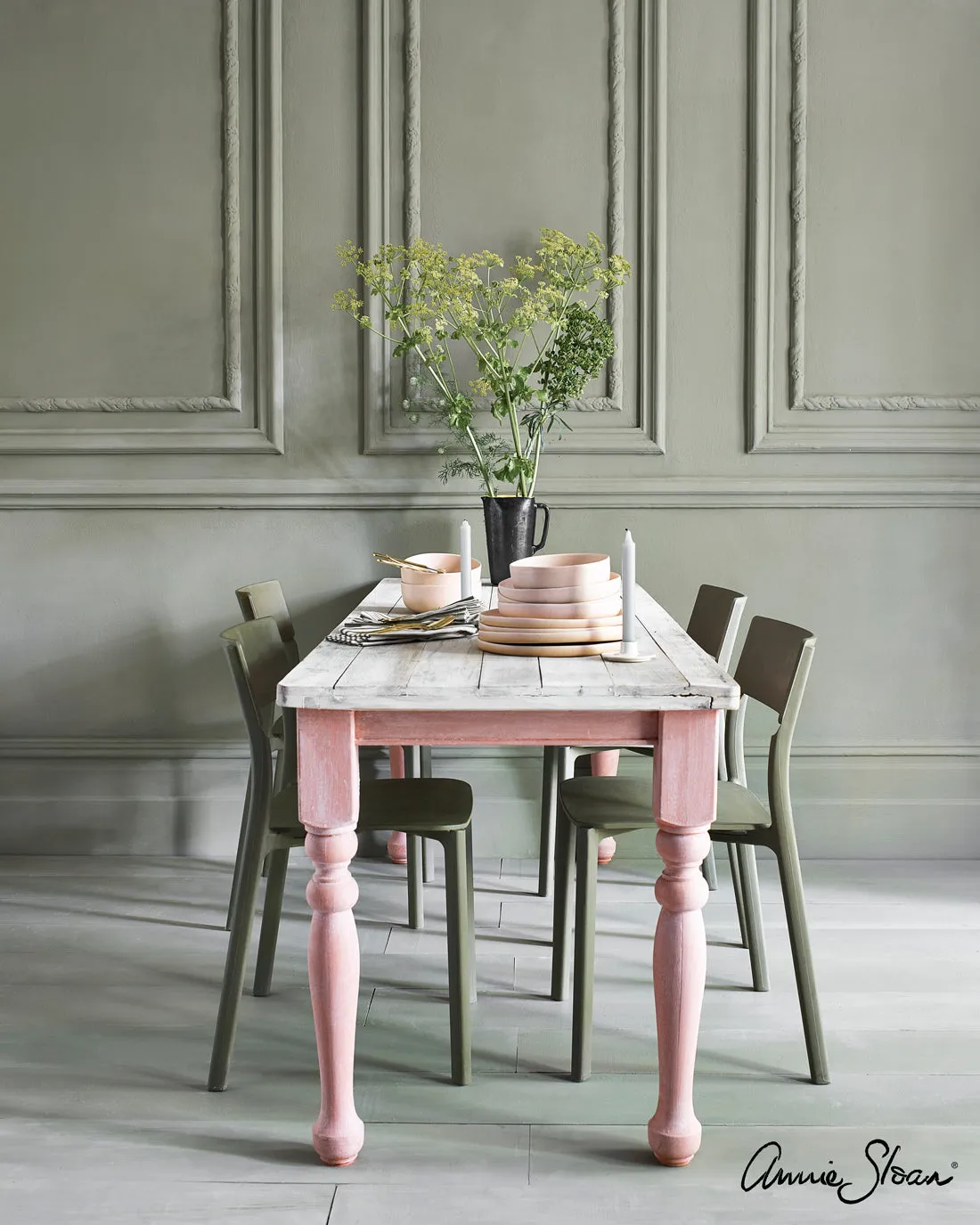 Annie Sloan Chalk Paint, Chateau Grey