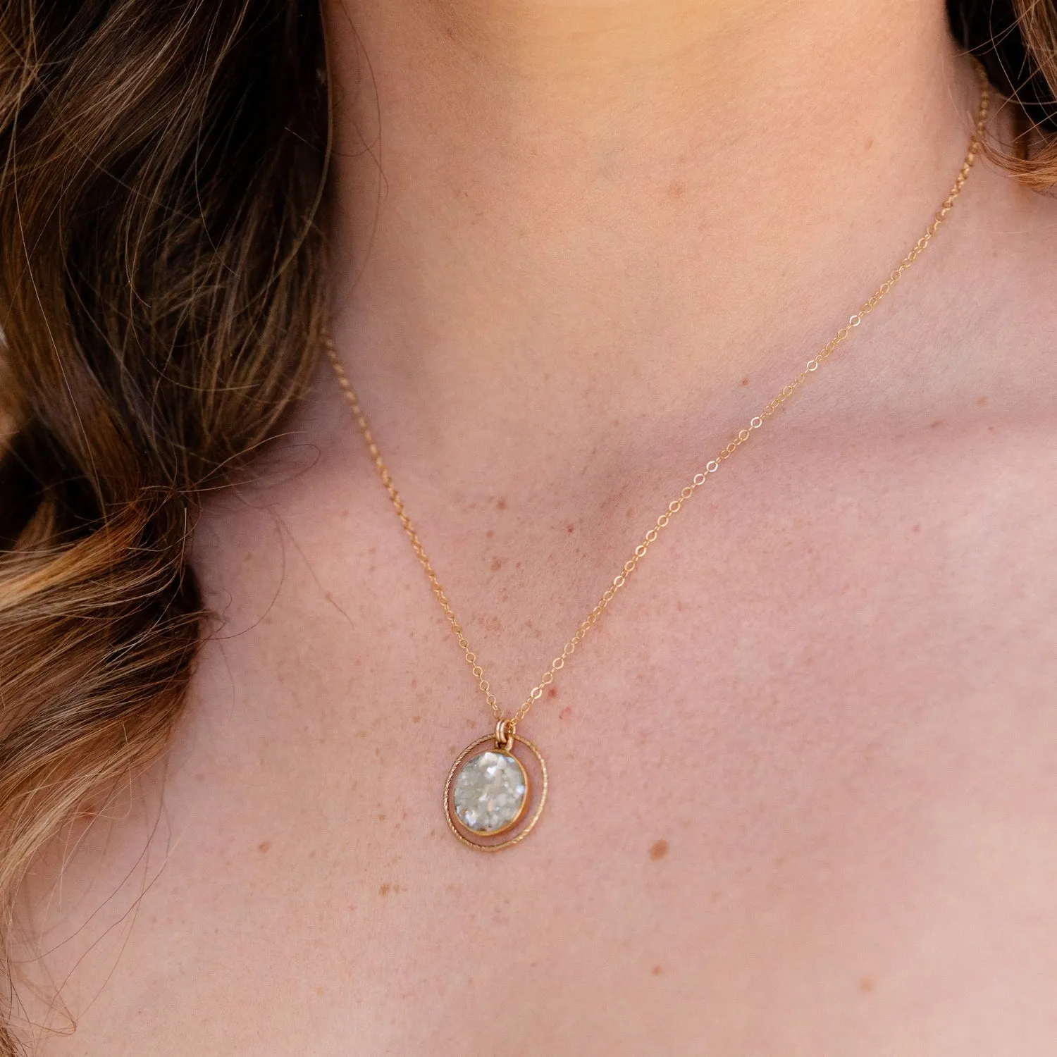 Circle of Love -Mother of Pearl