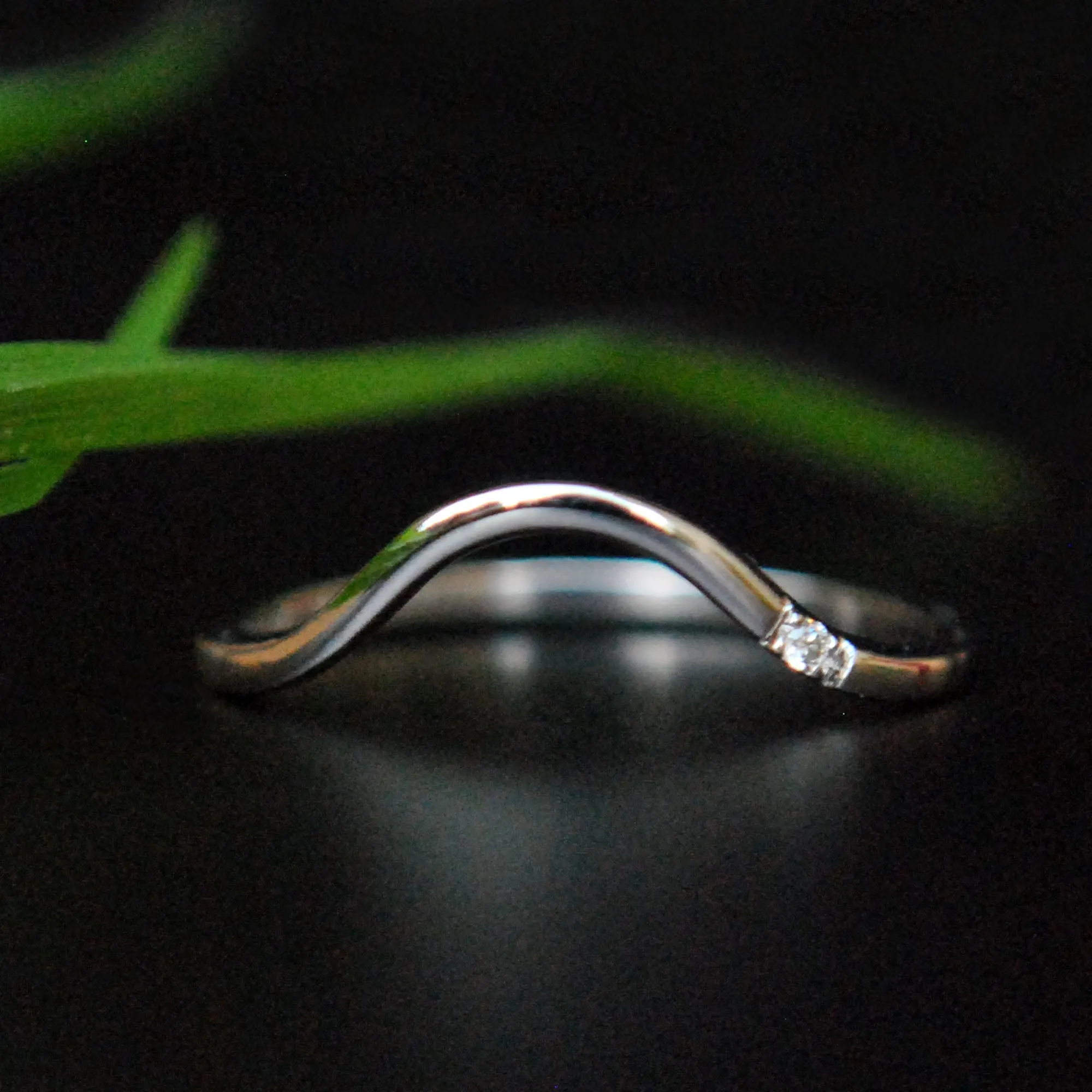 Curved Wedding Band with Single Diamond