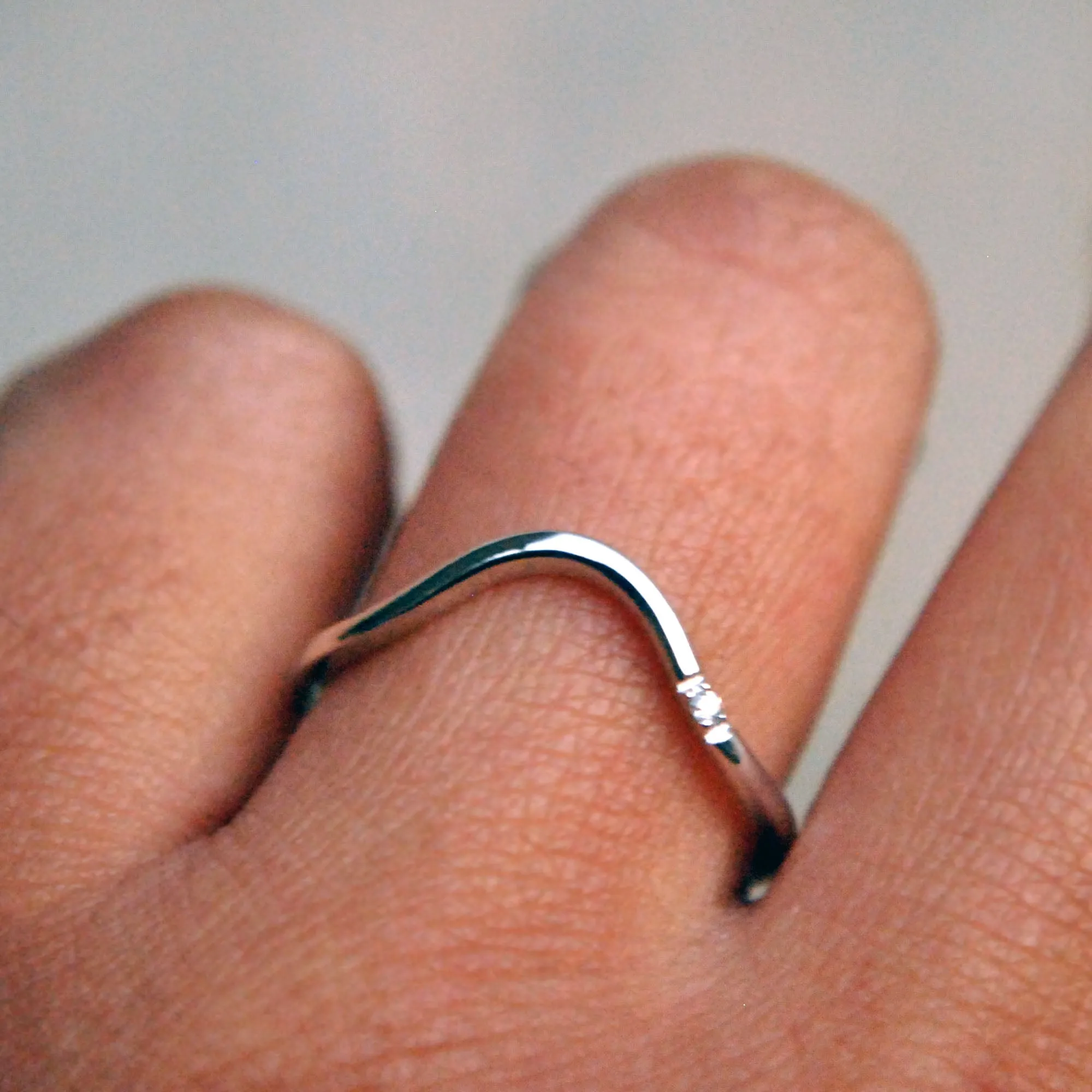 Curved Wedding Band with Single Diamond