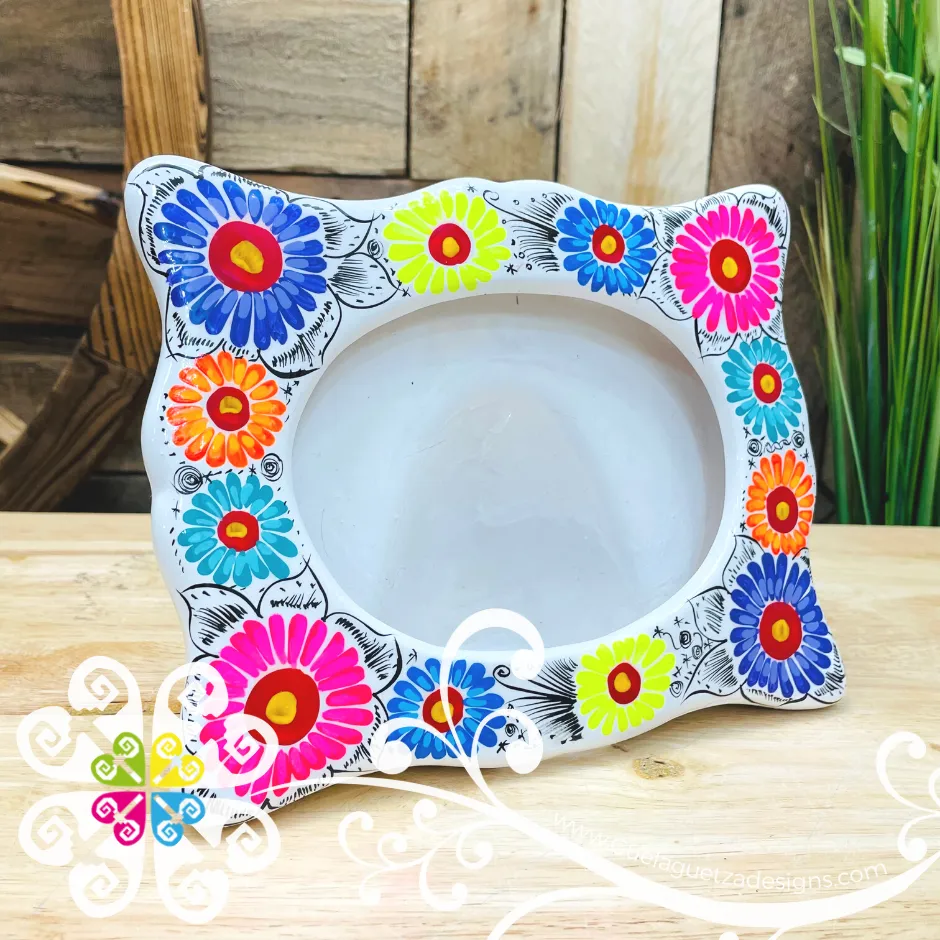 Daisy Bouquet - Hand Painted Picture Frame