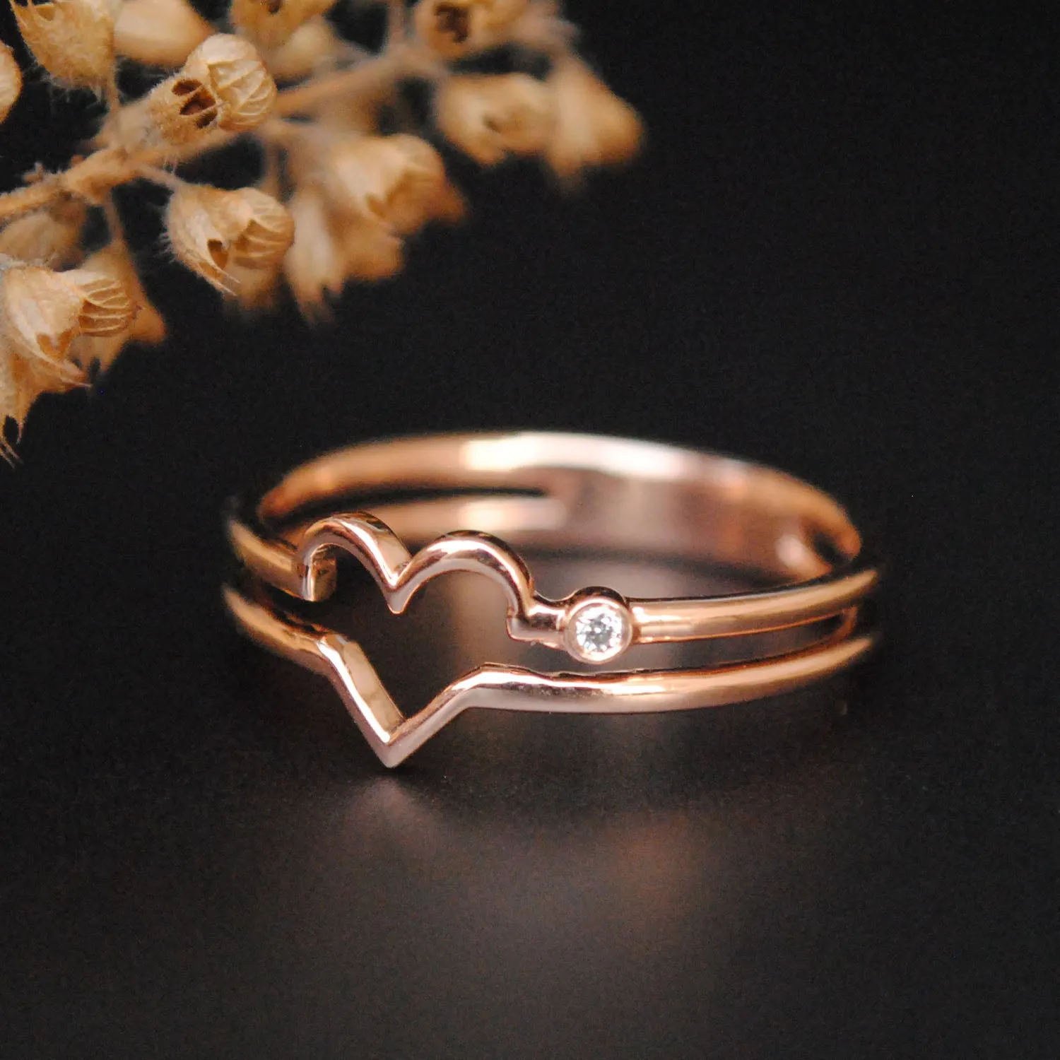 Double Band Love Heart Ring with Diamond
