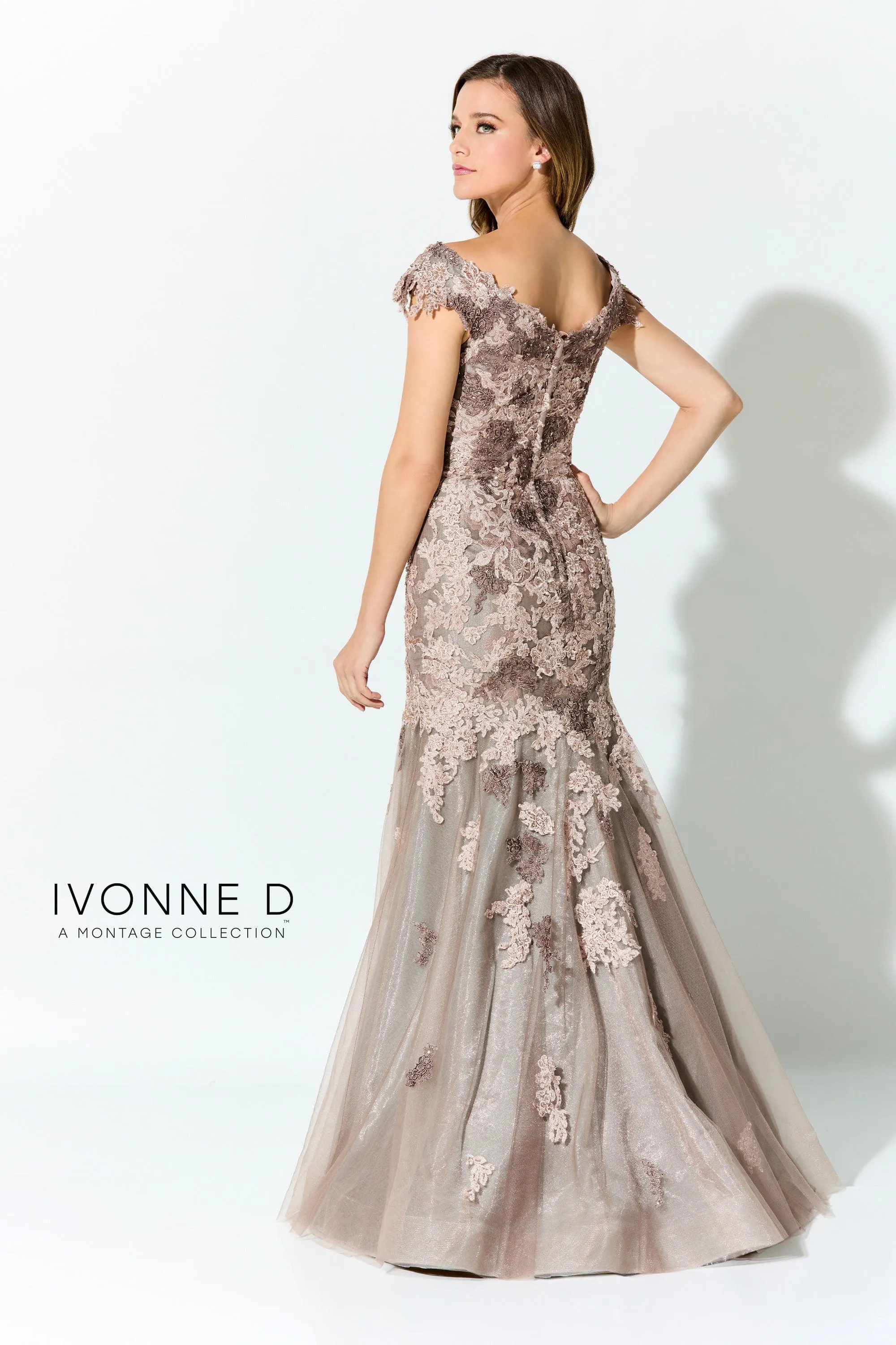 Ivonne D: ID919