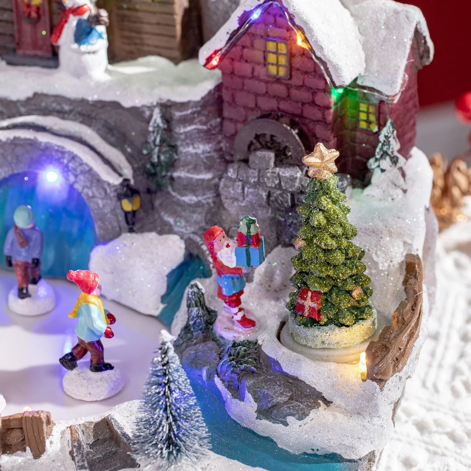 Jolly Holiday Pre Lit LED Christmas Vacation Village House Figurine