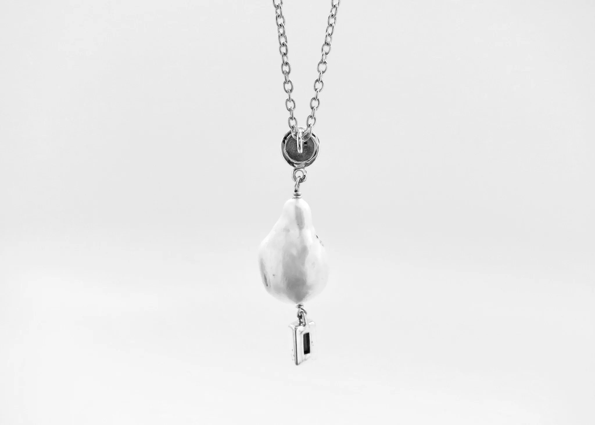 June (baroque pearl birthstone necklace)