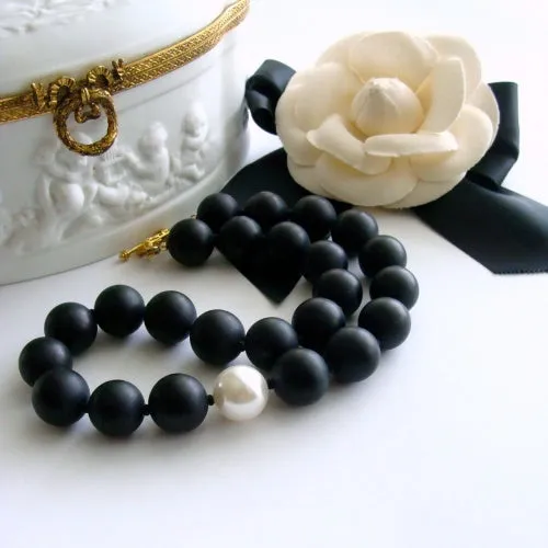 Matt Black Onyx Shell Pearl Choker Necklace - Brooke Necklace V