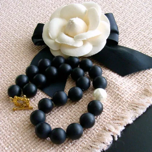 Matt Black Onyx Shell Pearl Choker Necklace - Brooke Necklace V