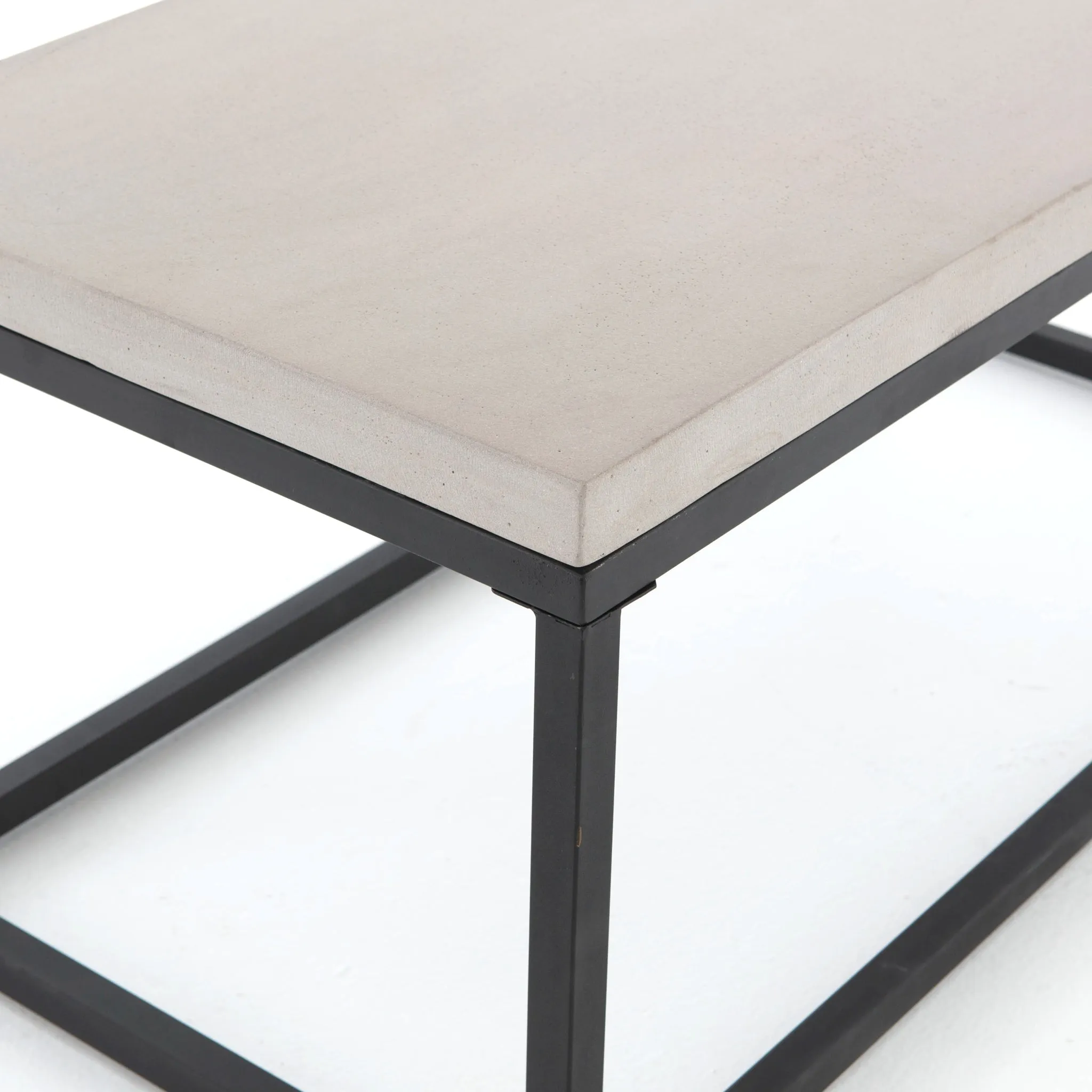 Maximus 40 Coffee Table