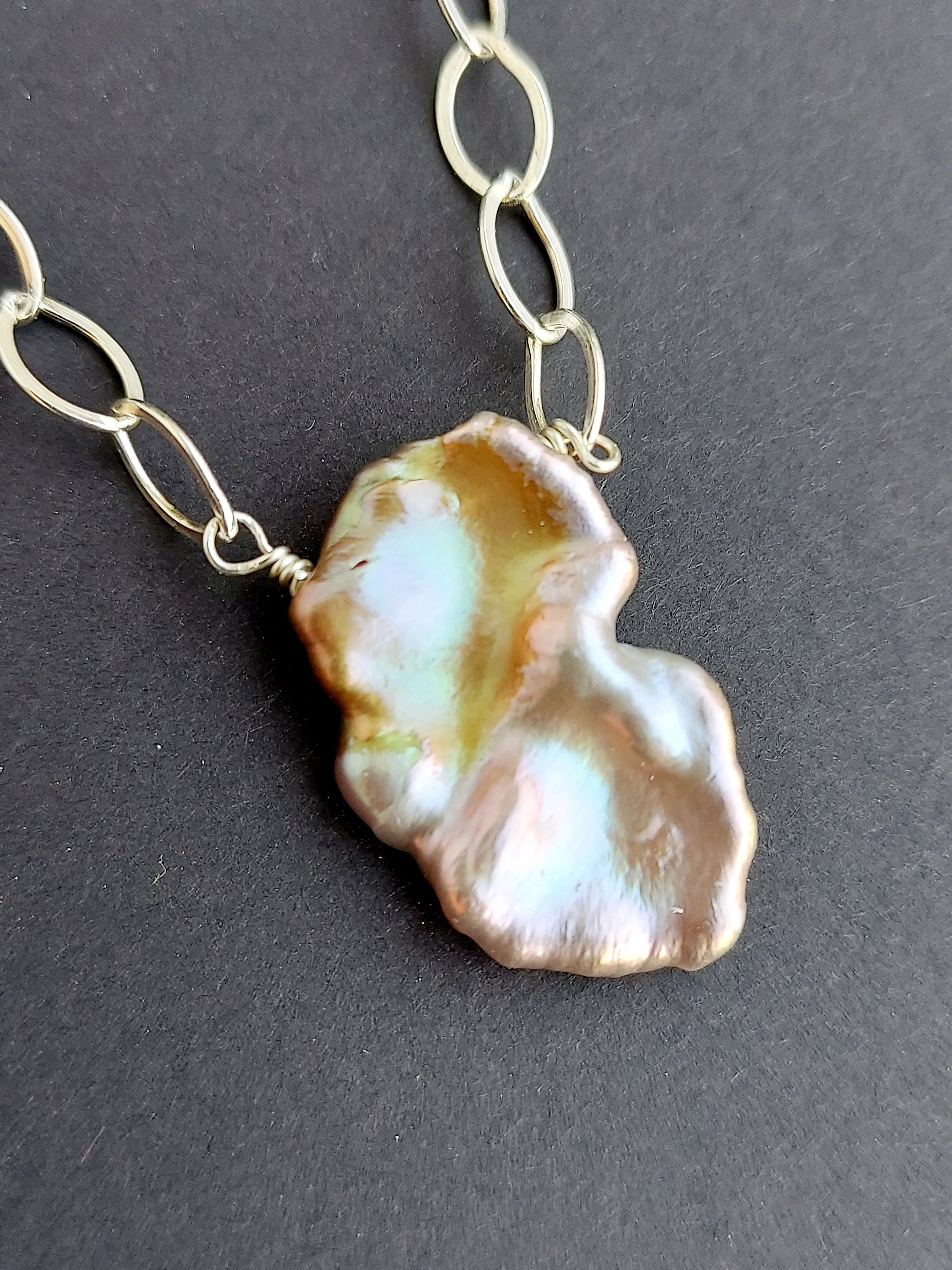 Pink Large Baroque Iridescent Pearl Pendant choker on a silver chain. Wedding Pearl Necklace. Summer Pearls
