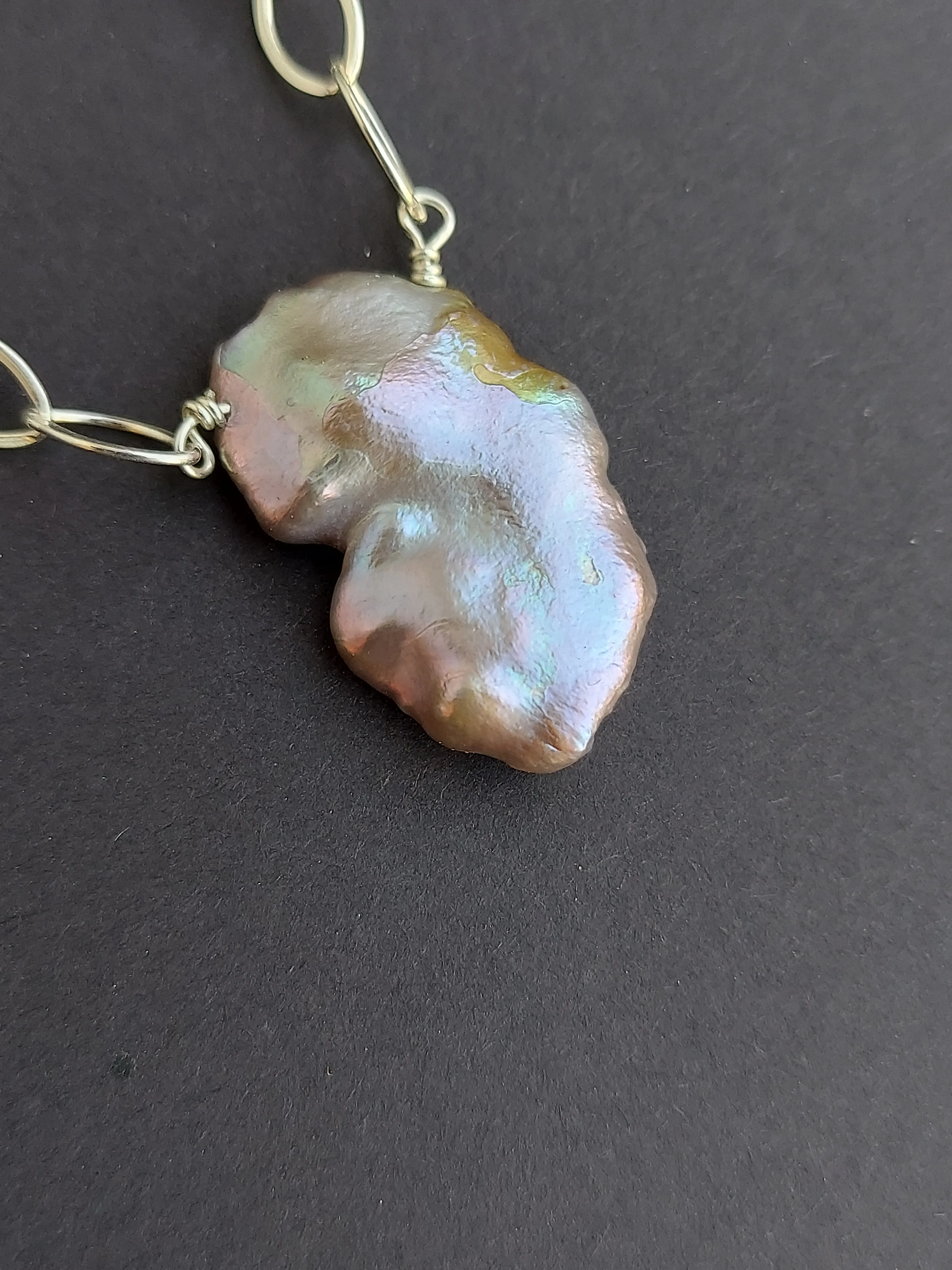Pink Large Baroque Iridescent Pearl Pendant choker on a silver chain. Wedding Pearl Necklace. Summer Pearls