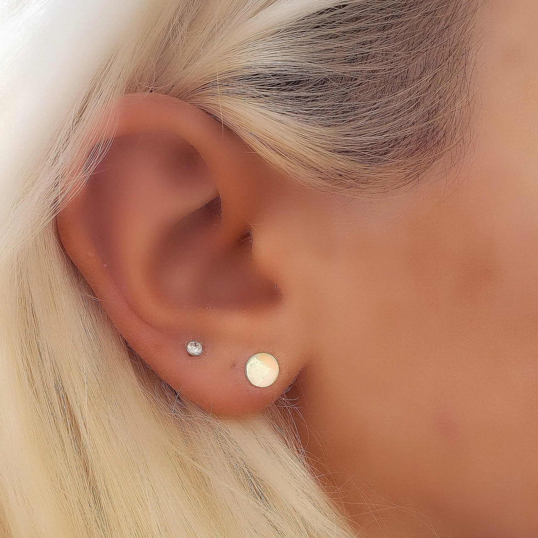 Round Gold Stud Earrings