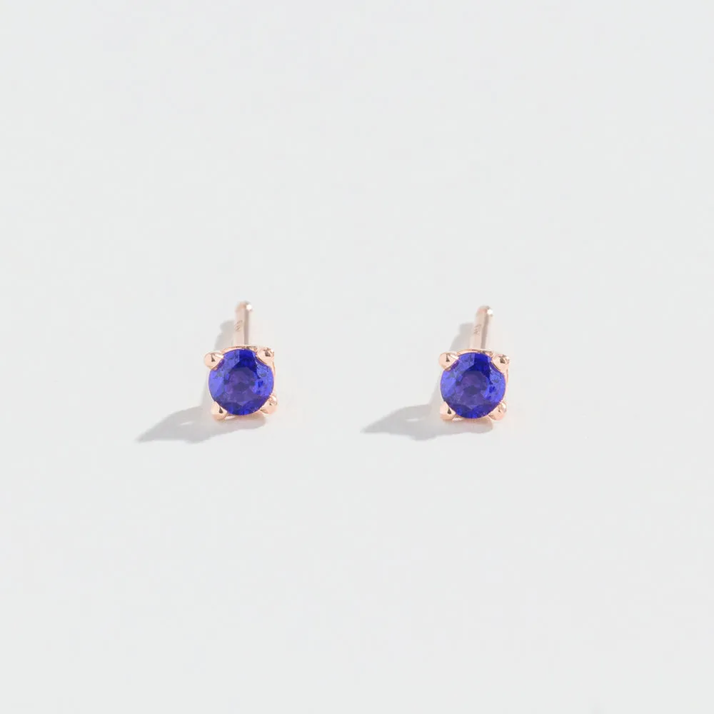 TANZANITE PRONG STUDS | 14K GOLD & TANZANITE