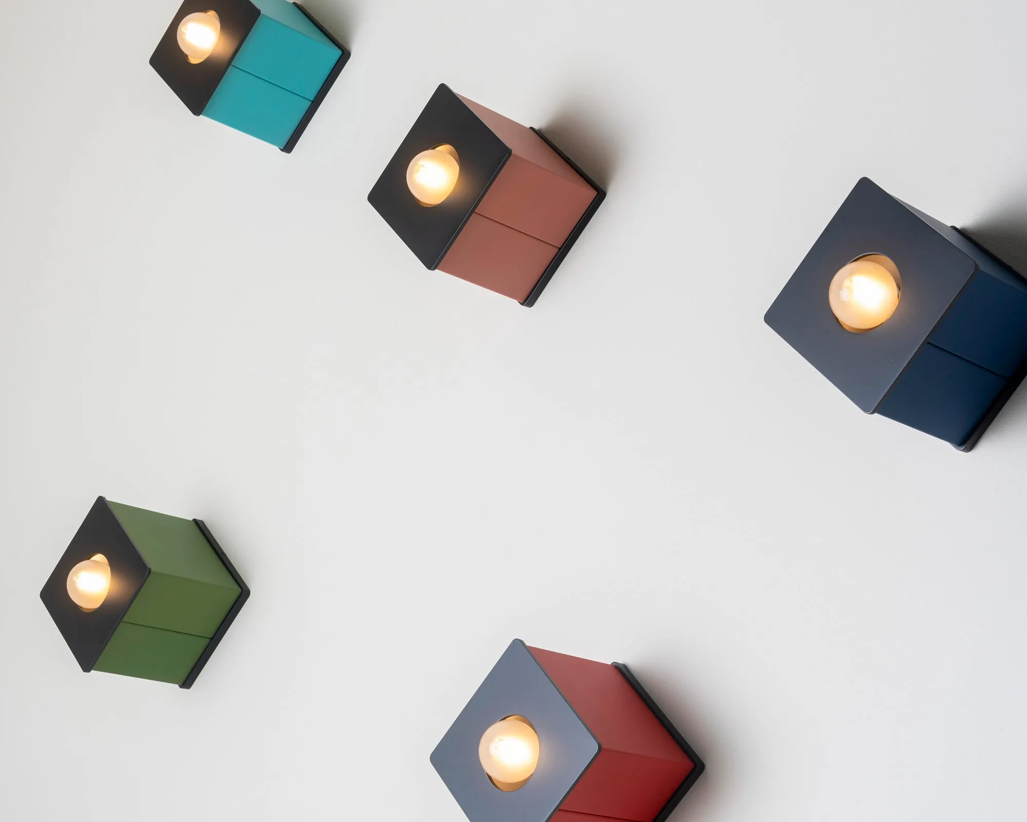 Tetra I Flush Mount