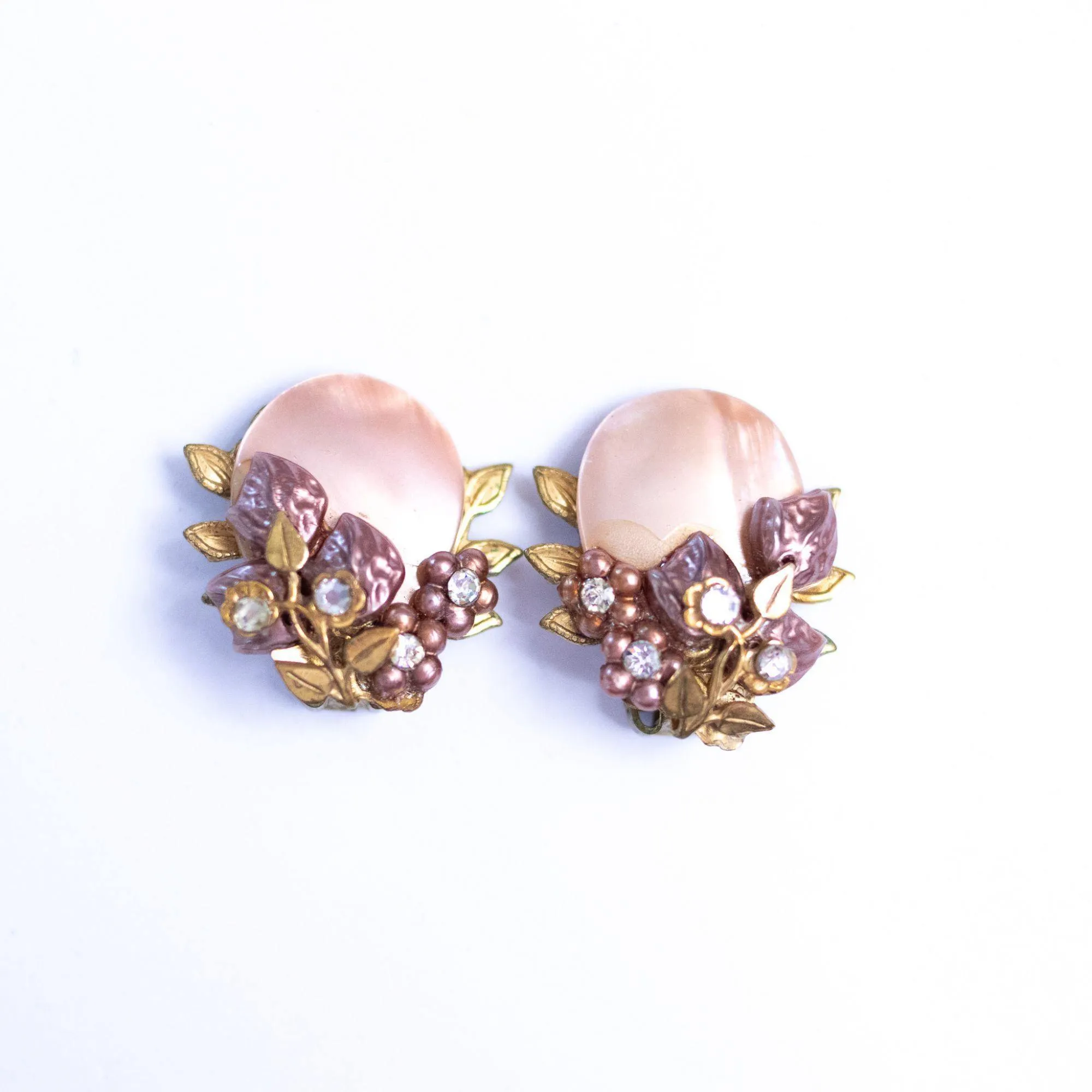 Vintage Champagne Mother of Pear Disc with Bronze Leaves and Diamante Rhinestone Earrings