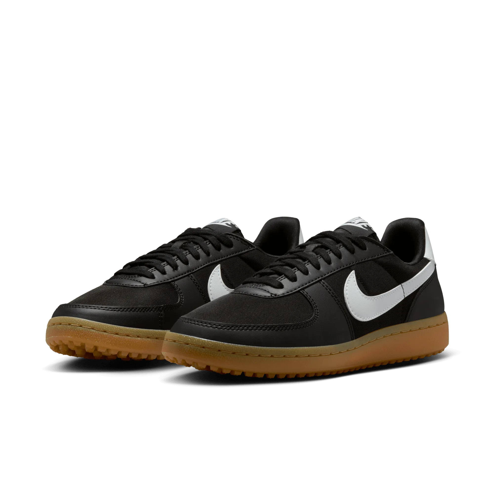 WMNS NIKE FIELD GENERAL