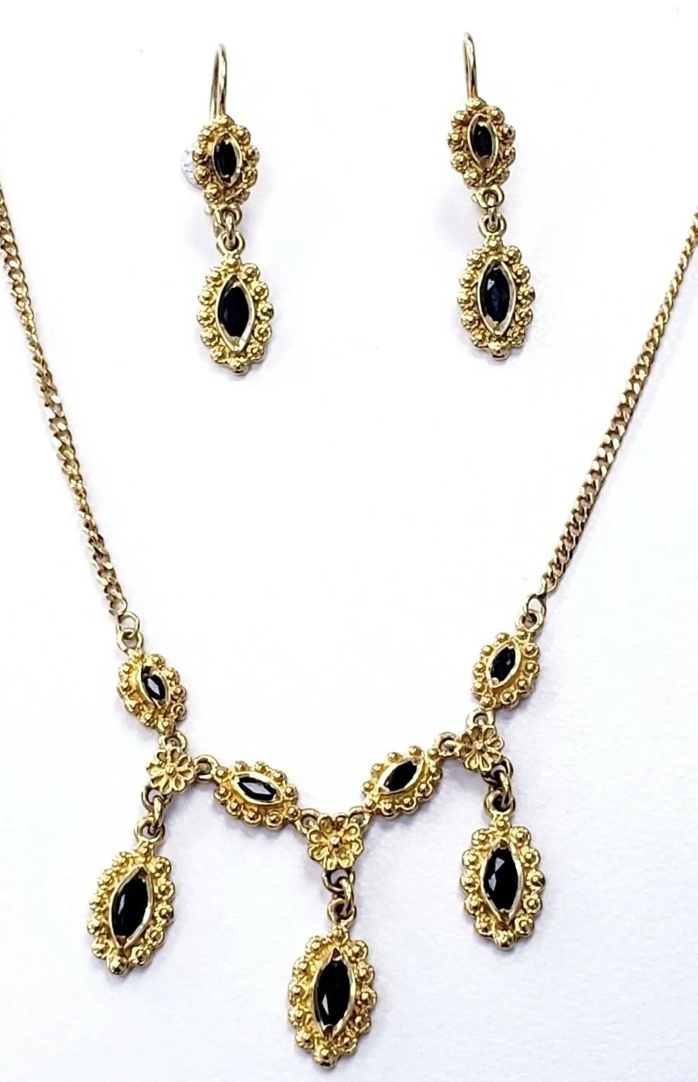 Women's Necklace Earrings Set 18K Yellow Gold Natural Sapphires 16'