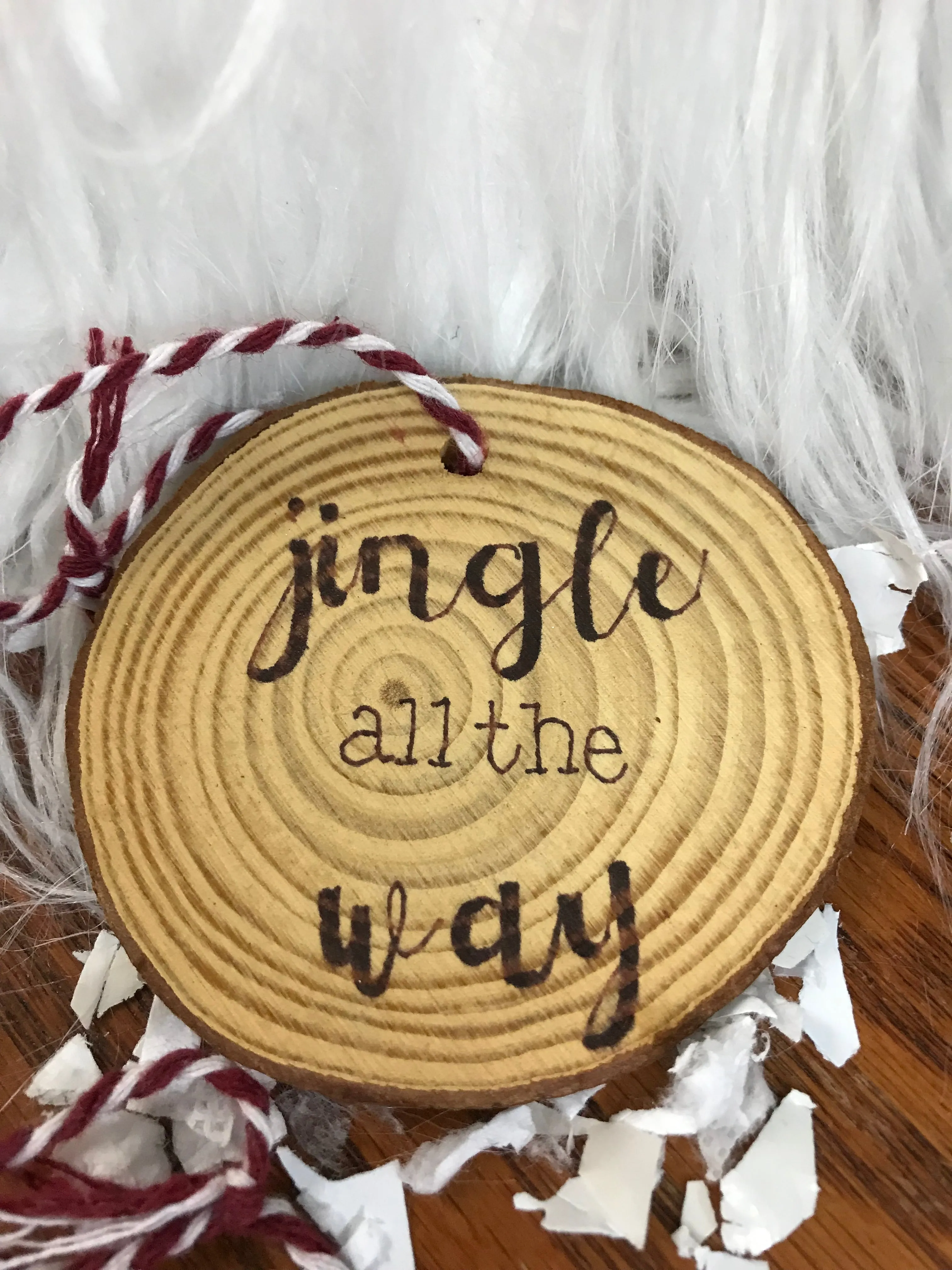 Wood round ornaments
